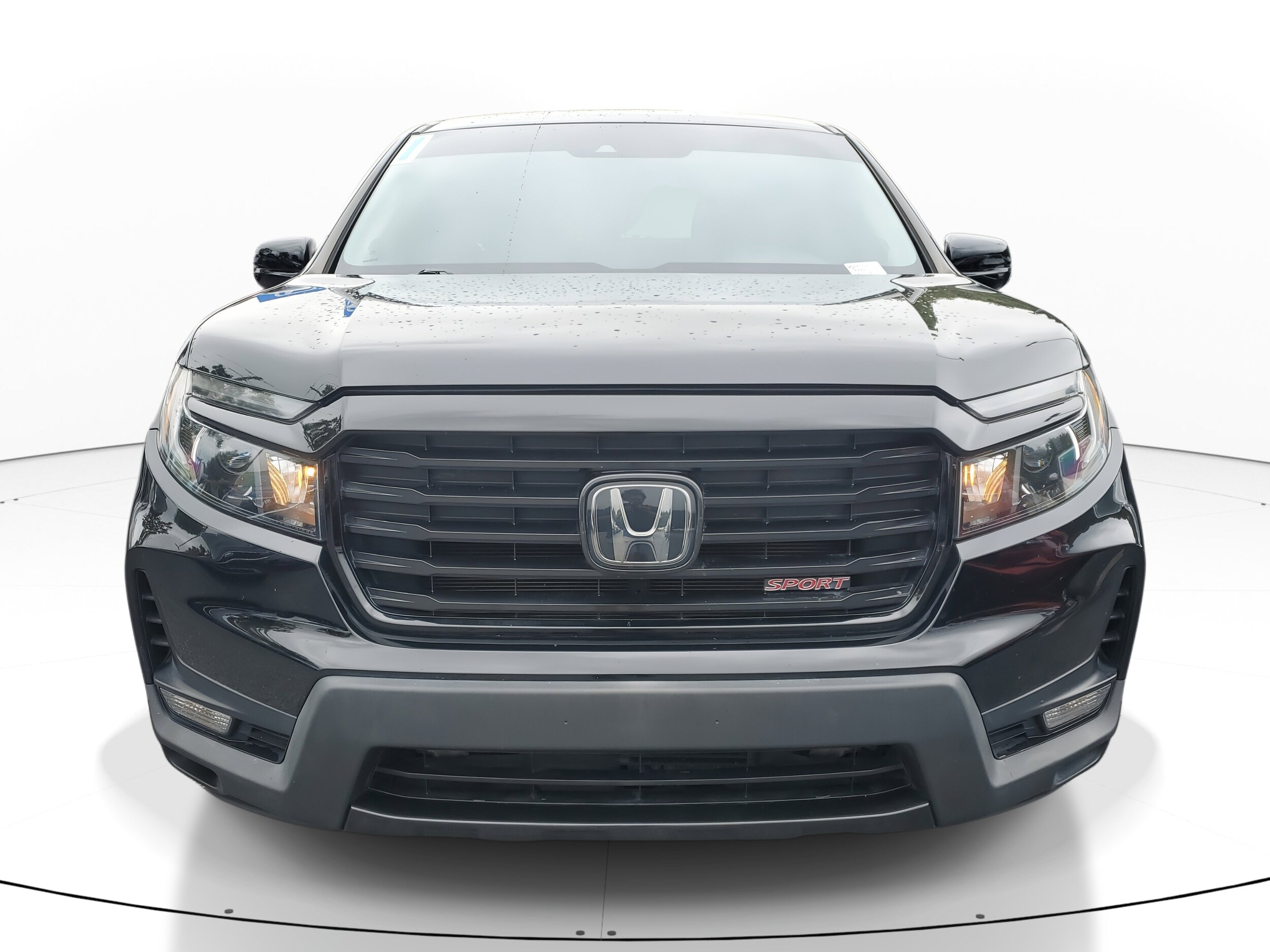 2021 Honda Ridgeline Sport photo 2