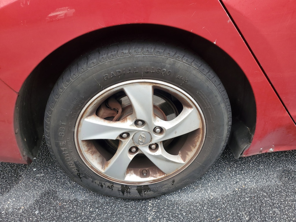 Used 2015 Hyundai Elantra SE Sedan