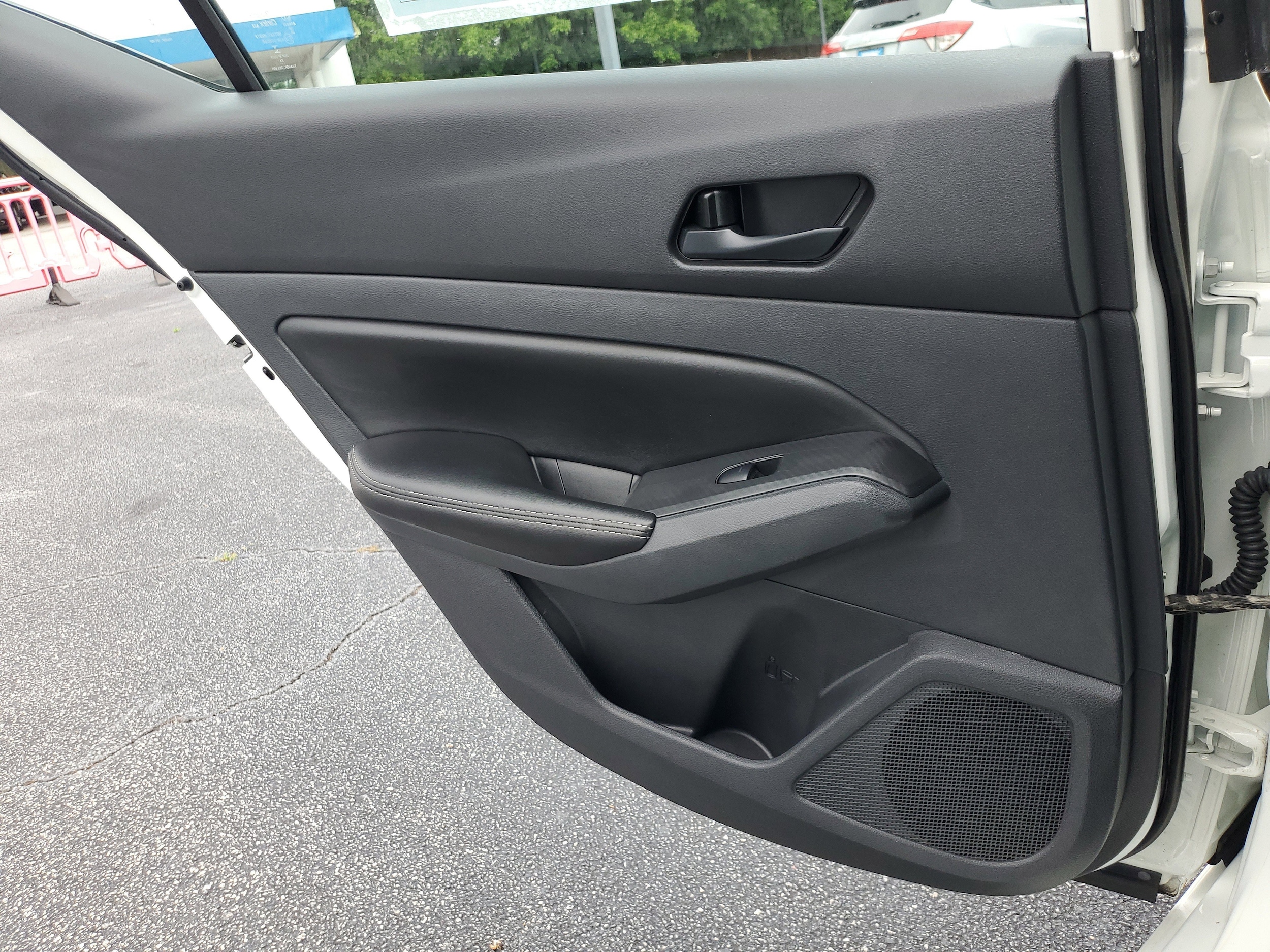 2025 Nissan Altima SV - Photo 13