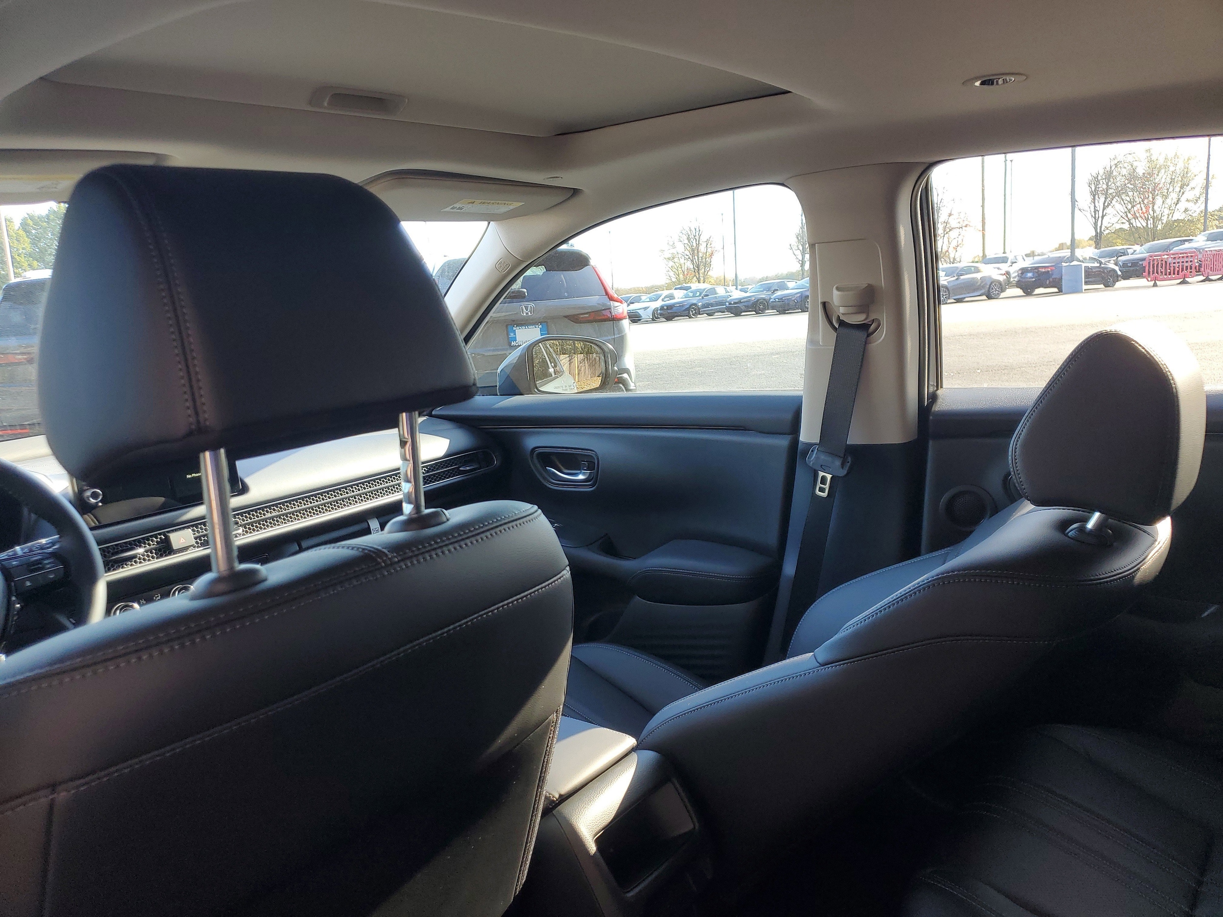 2026 Honda HR-V EX-L - Photo 11