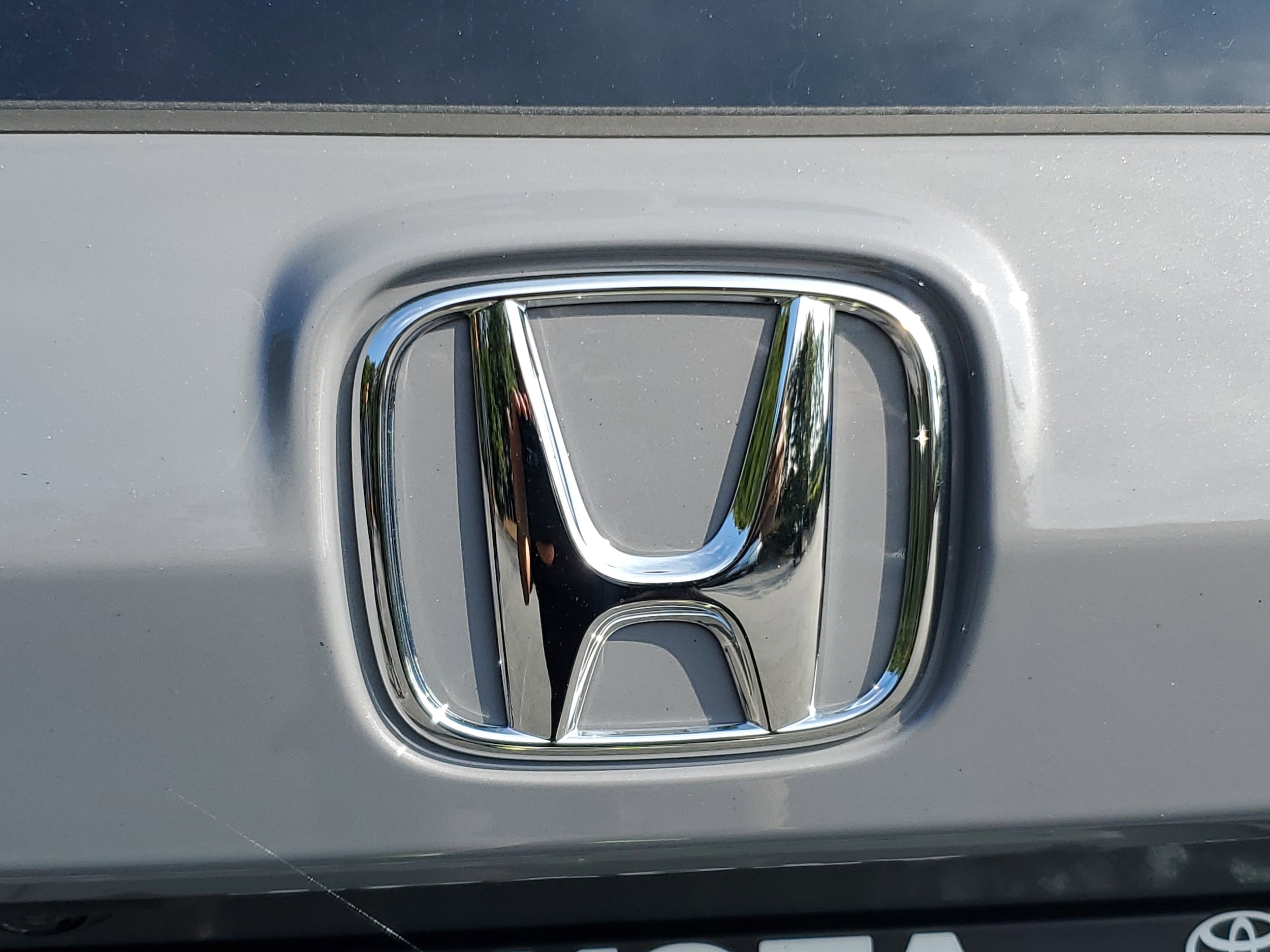 2026 Honda CR-V EX-L photo 3