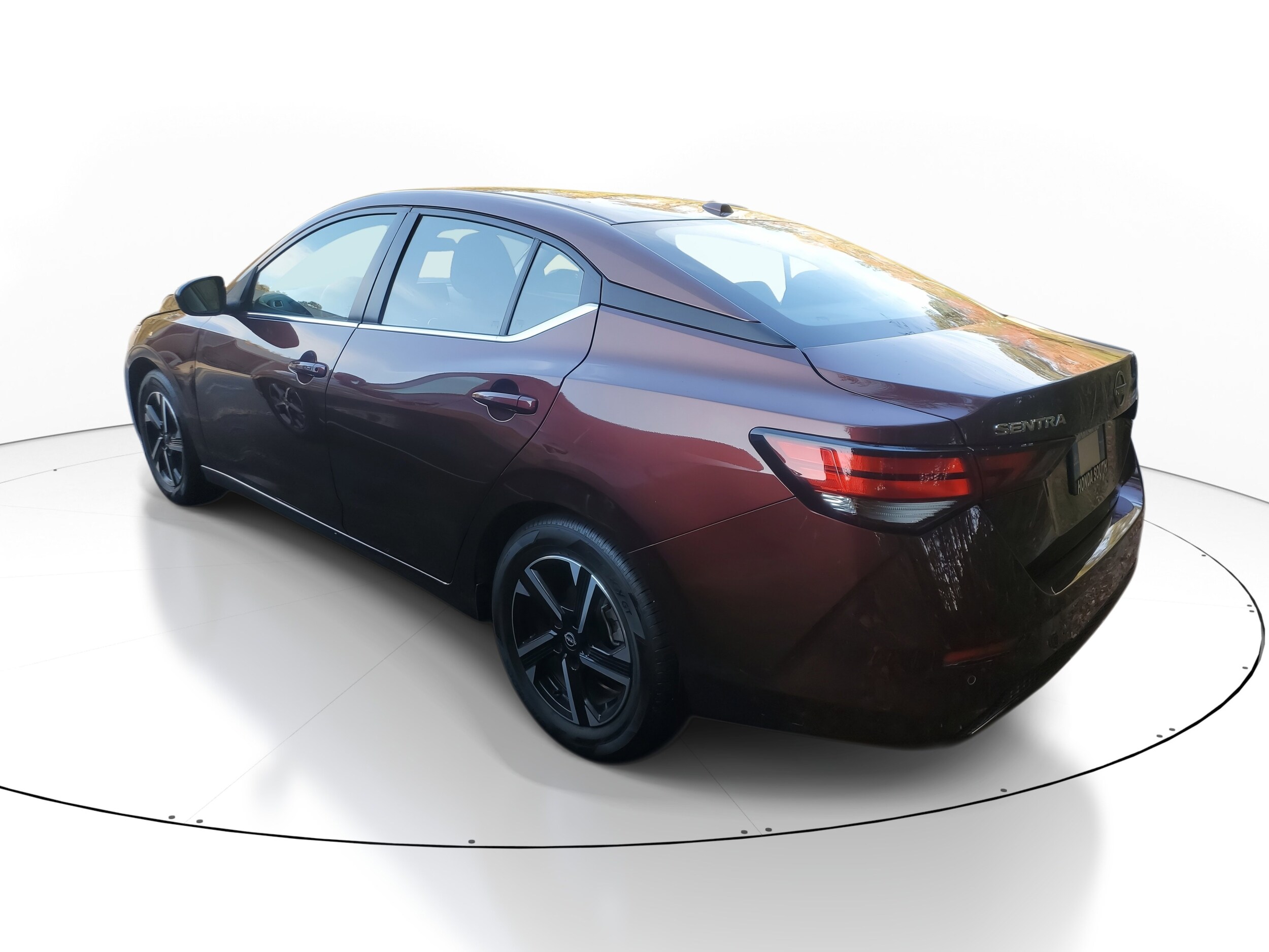 2025 Nissan Sentra SV photo 4