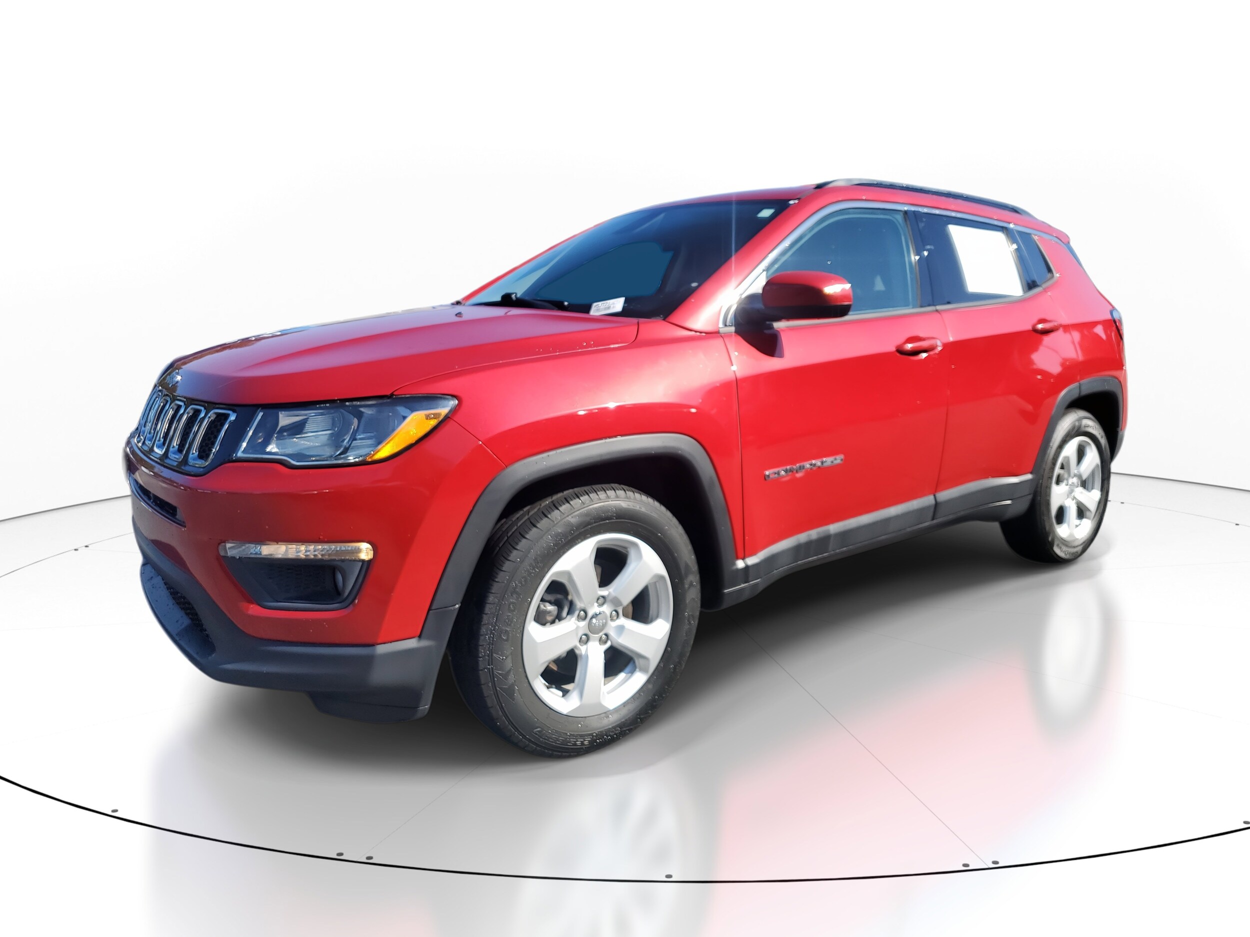 2018 Jeep Compass Latitude photo 3