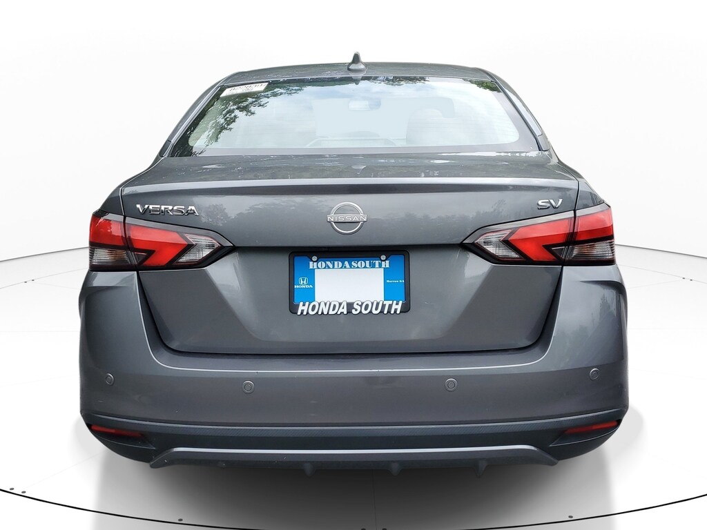 Used 2023 Nissan Versa 1.6 SV Sedan