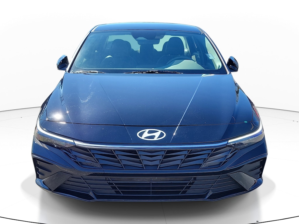 Used 2025 Hyundai Elantra SEL Sport Sedan