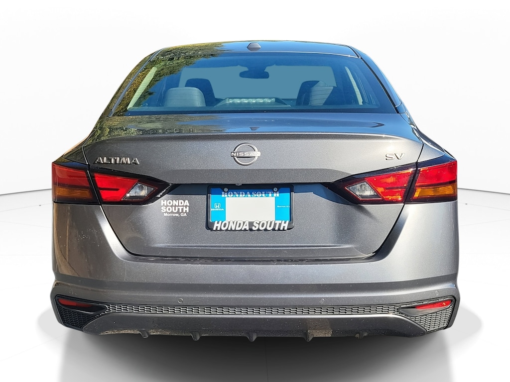 Used 2024 Nissan Altima 2.5 SV Sedan