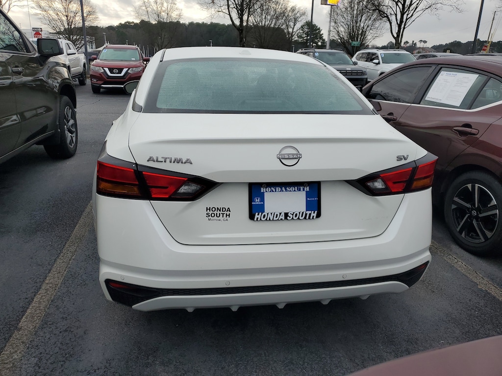 Used 2023 Nissan Altima 2.5 SV Sedan