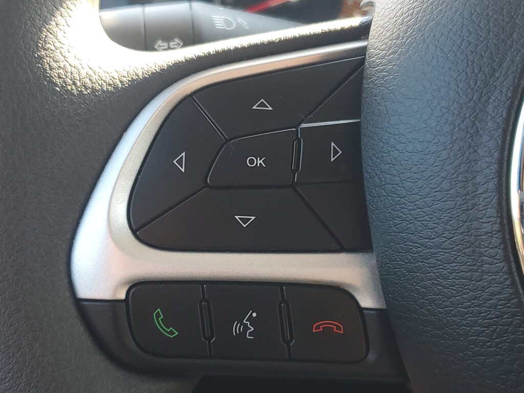 2023 Jeep Renegade Latitude Upland photo 21