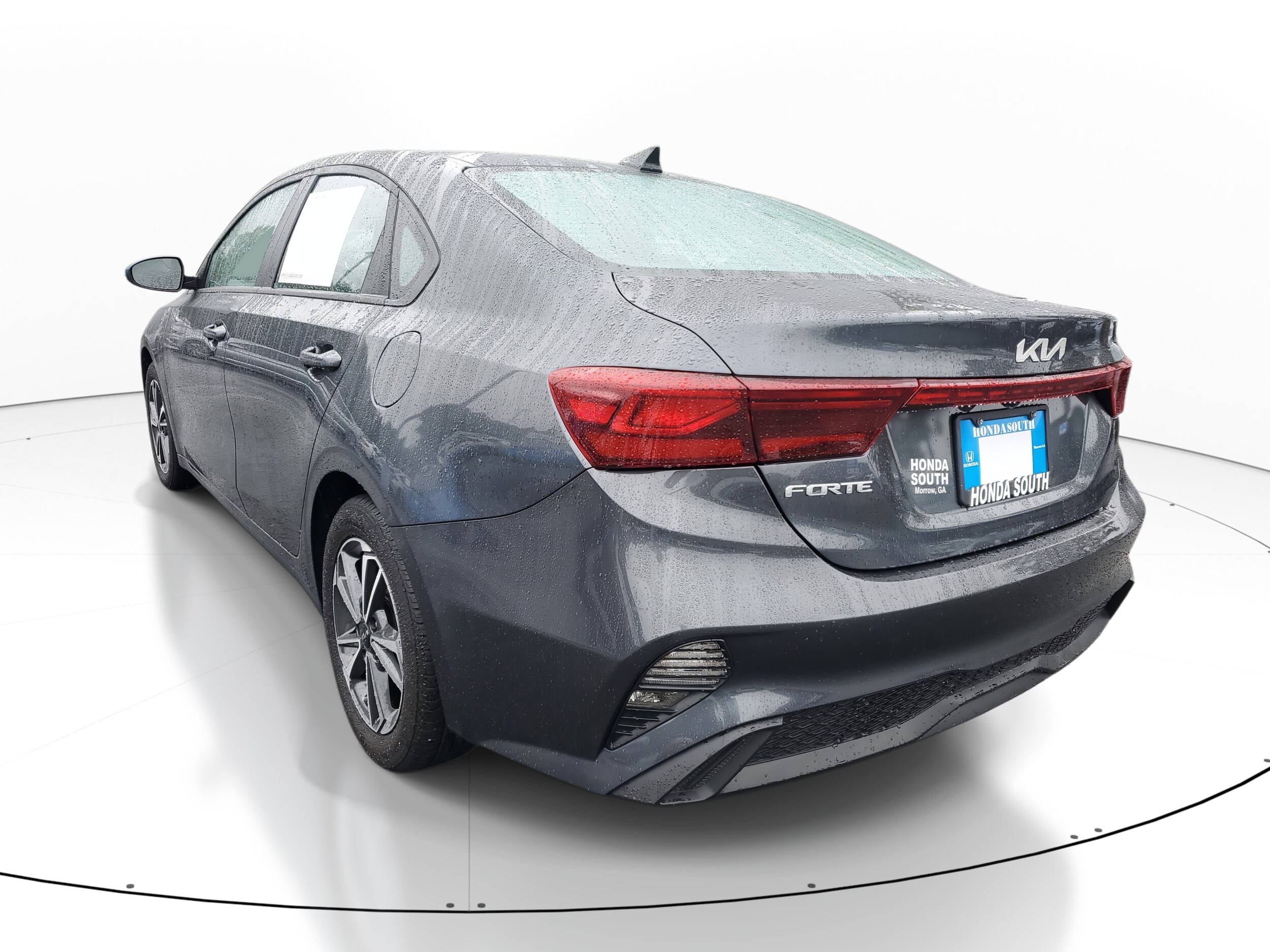 2024 Kia Forte LXS photo 4