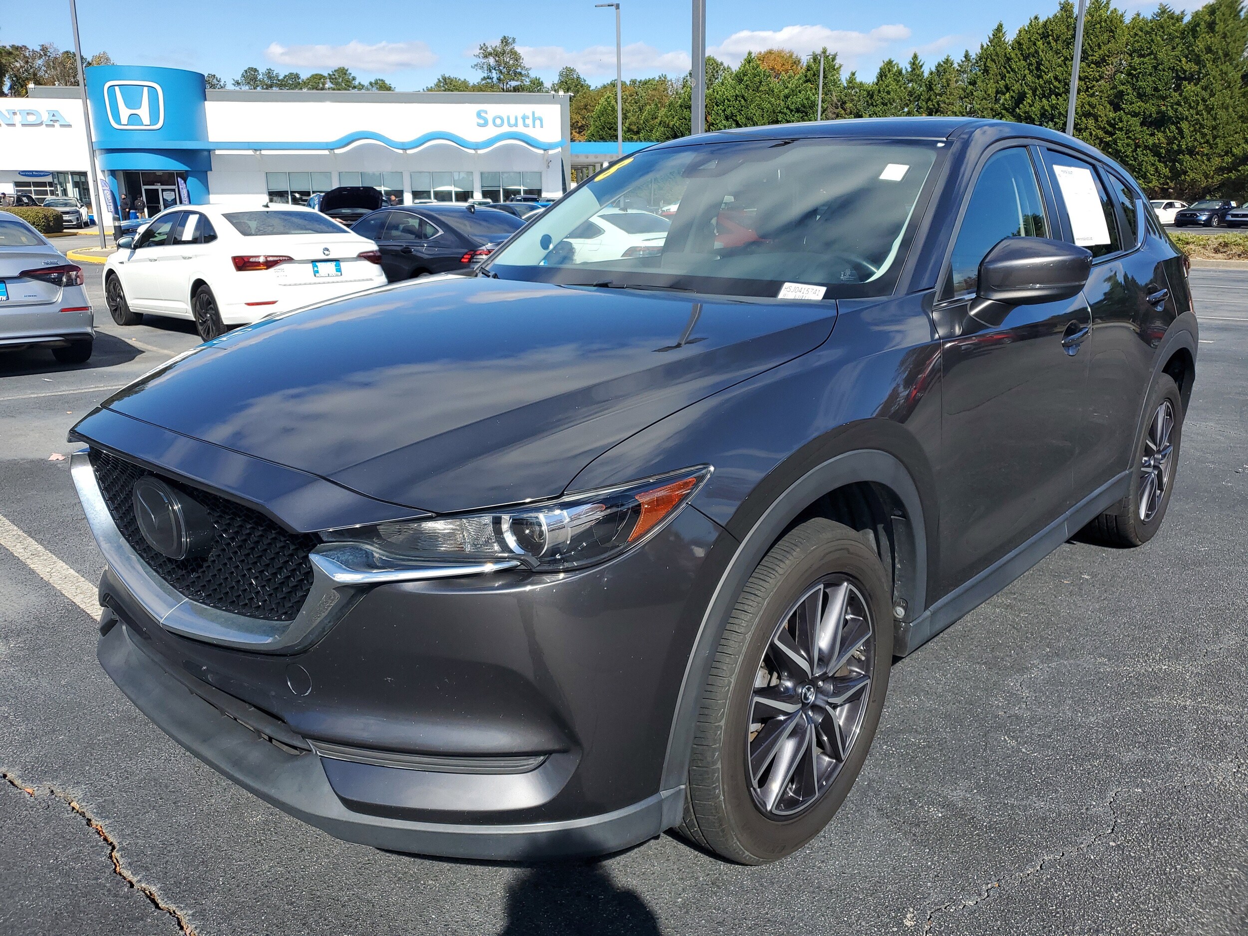 2018 Mazda CX-5 Touring photo 3