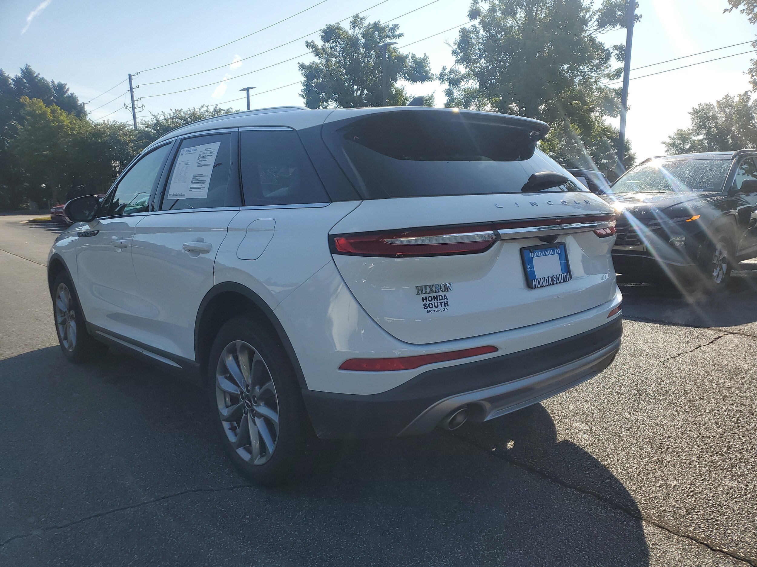 2022 Lincoln Corsair Standard photo 4