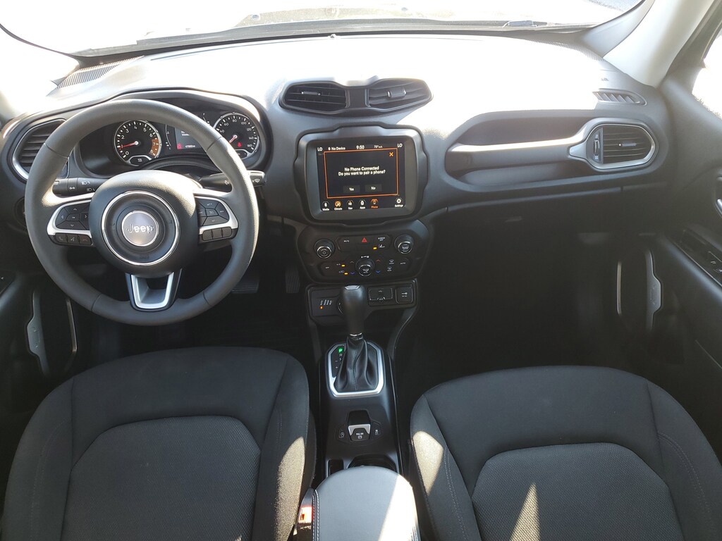 2023 Jeep Renegade Latitude Upland photo 12