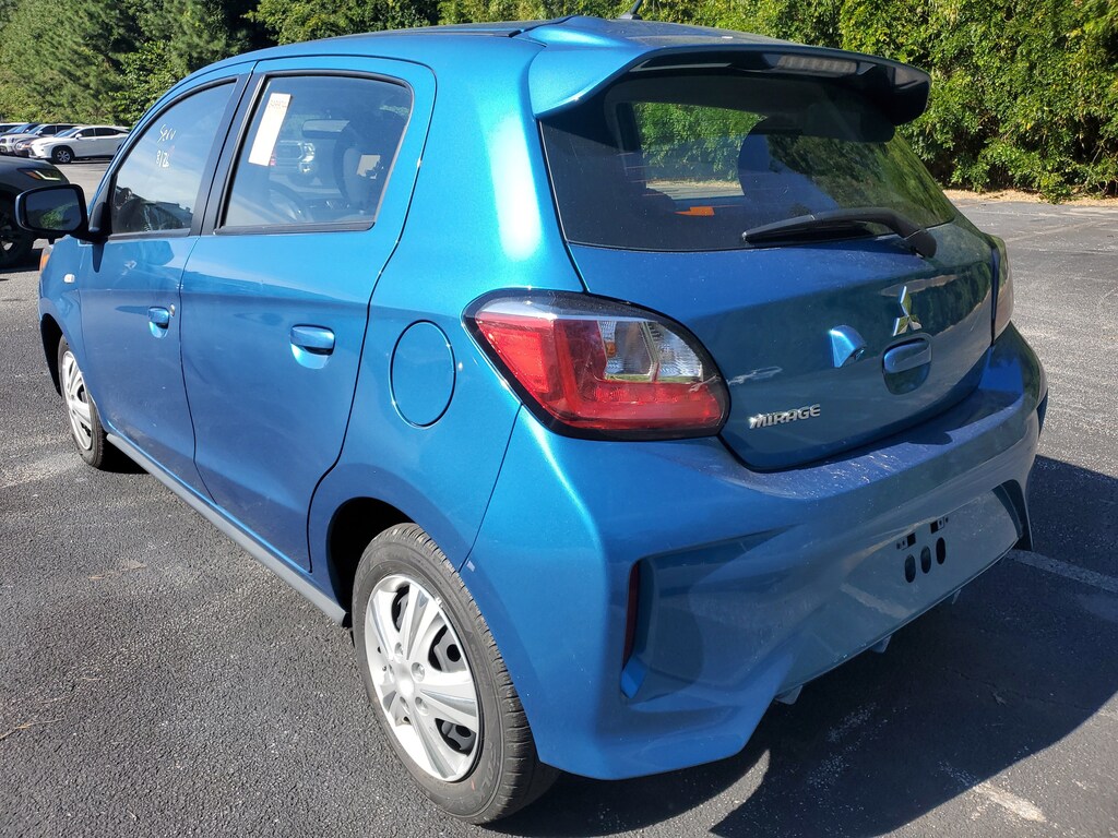 2024 Mitsubishi Mirage ES photo 3