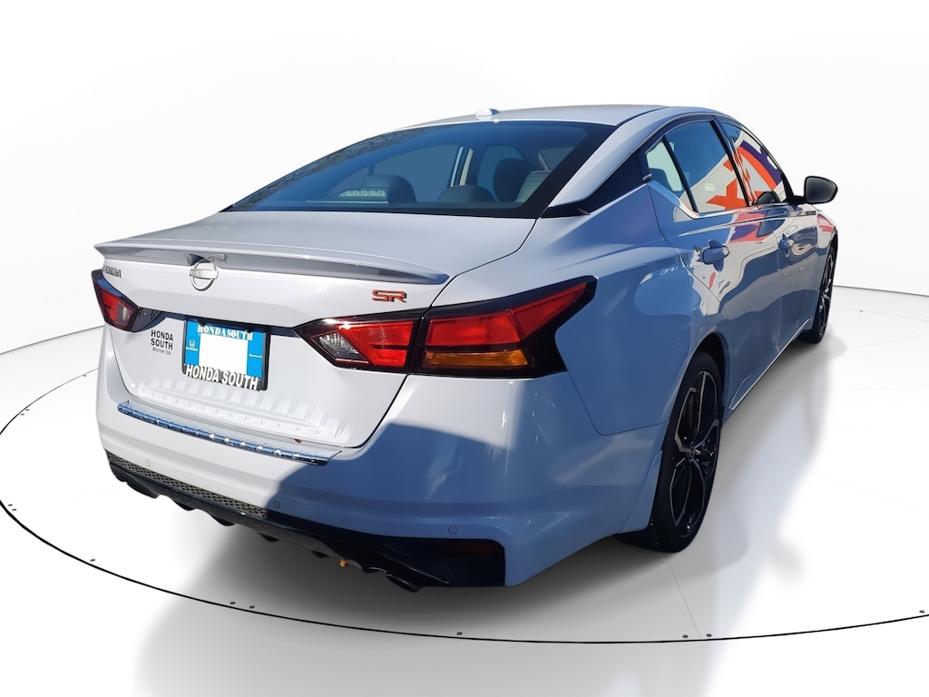 Used 2023 Nissan Altima 2.5 SR Sedan