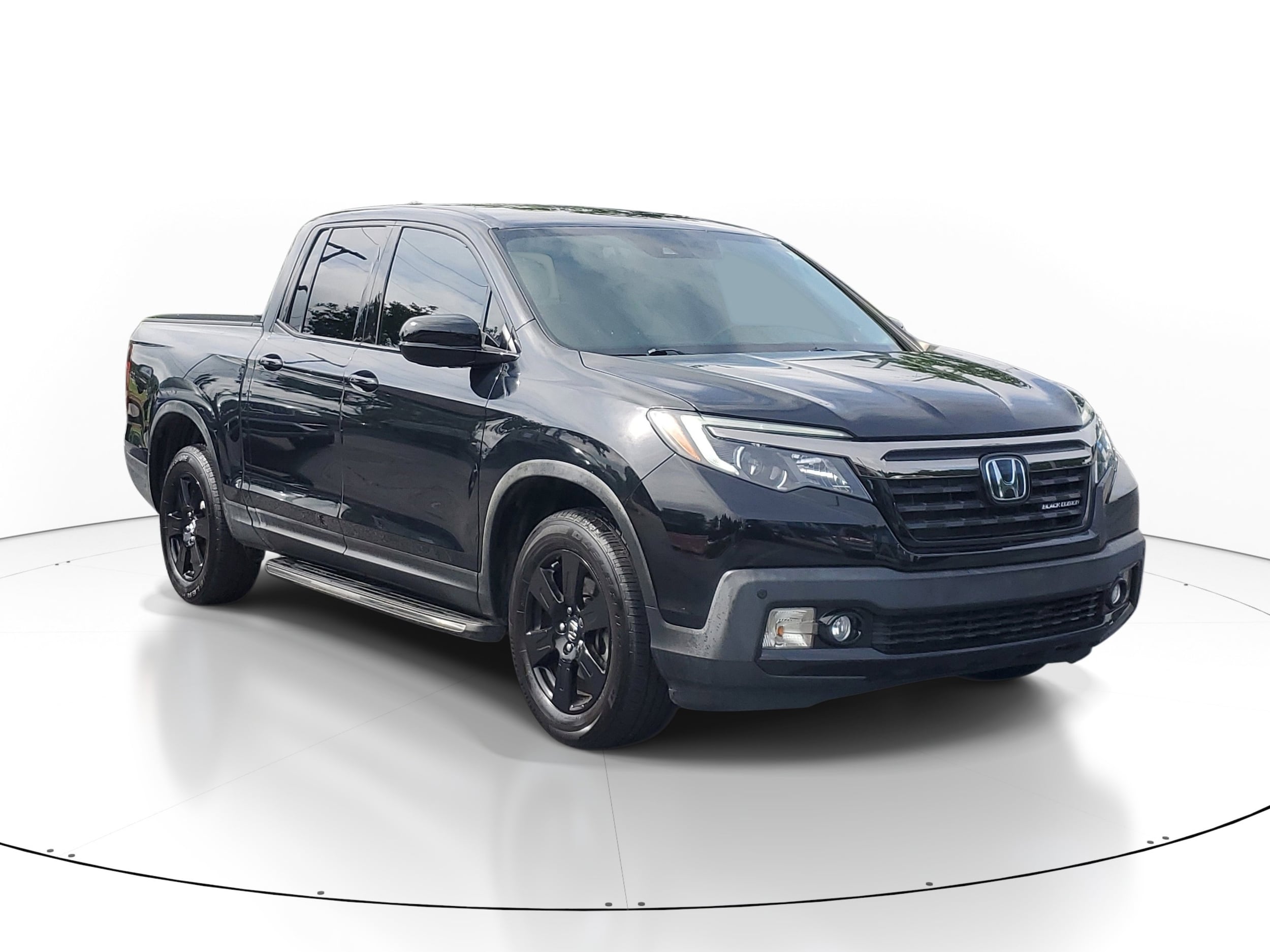 2019 Honda Ridgeline Black Edition's photo