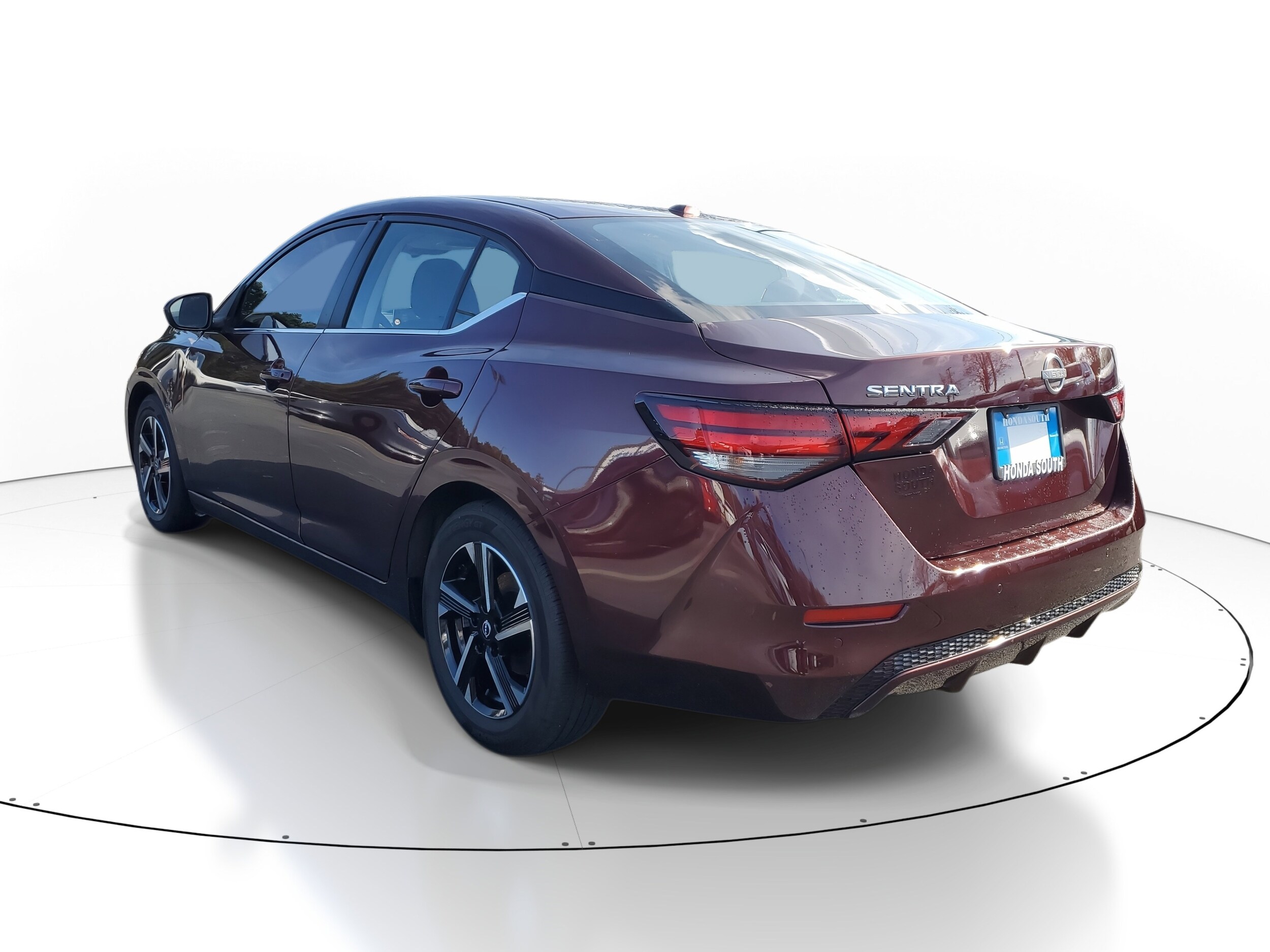 2025 Nissan Sentra SV photo 4