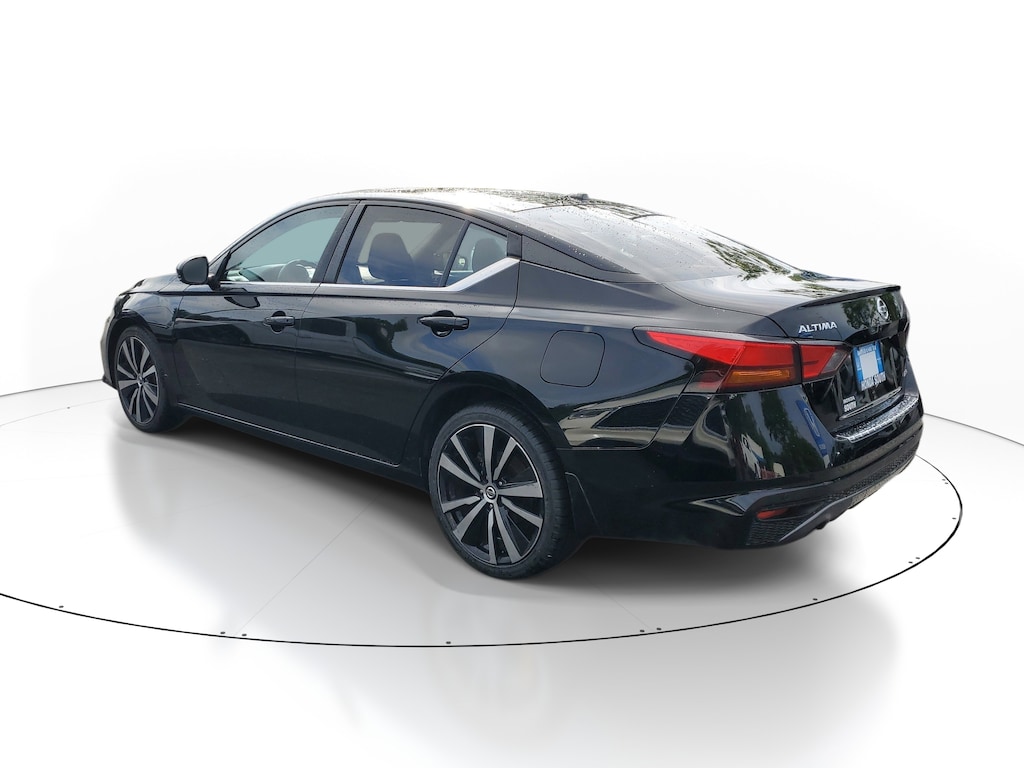 Used 2021 Nissan Altima 2.5 SR Sedan
