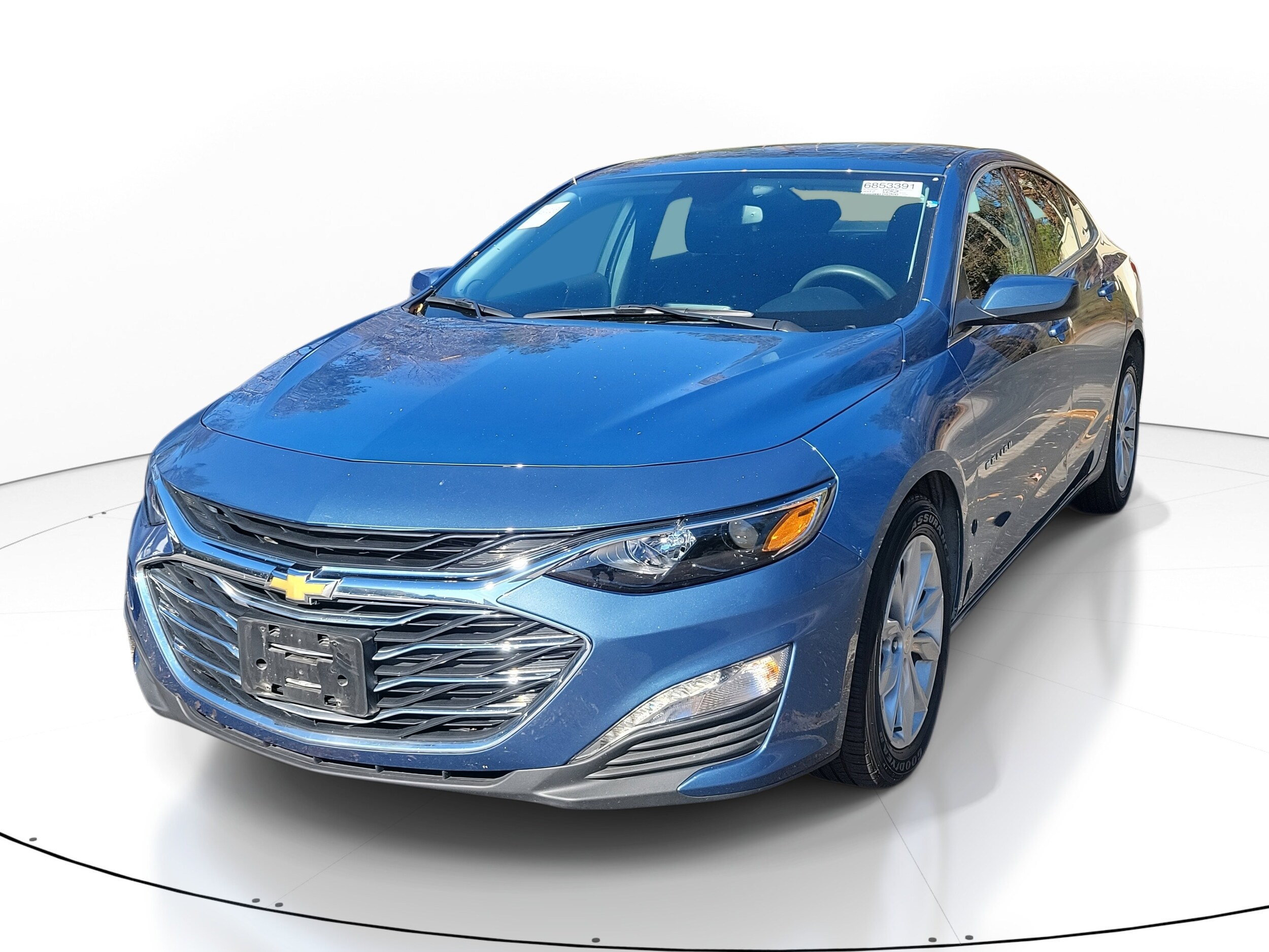 2024 Chevrolet Malibu 1LT photo 3