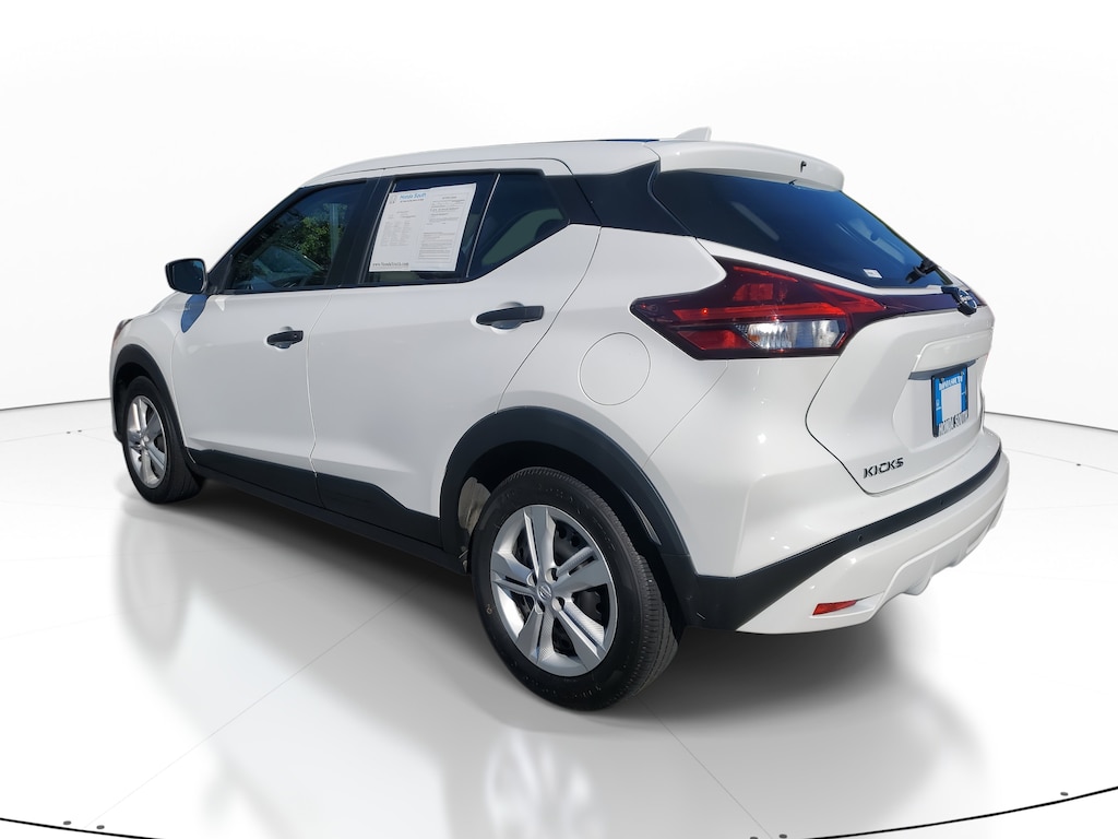 2024 Nissan Kicks S photo 4
