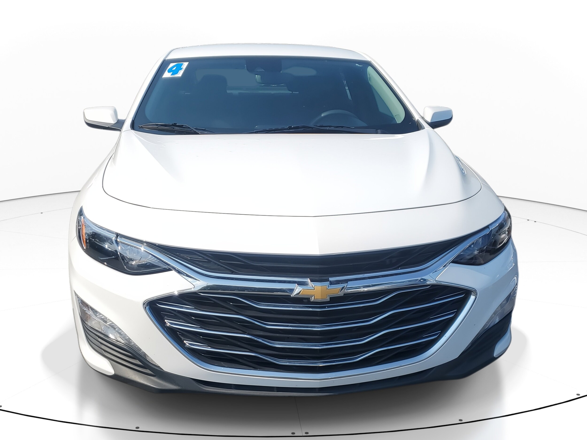 2024 Chevrolet Malibu 1LT photo 2