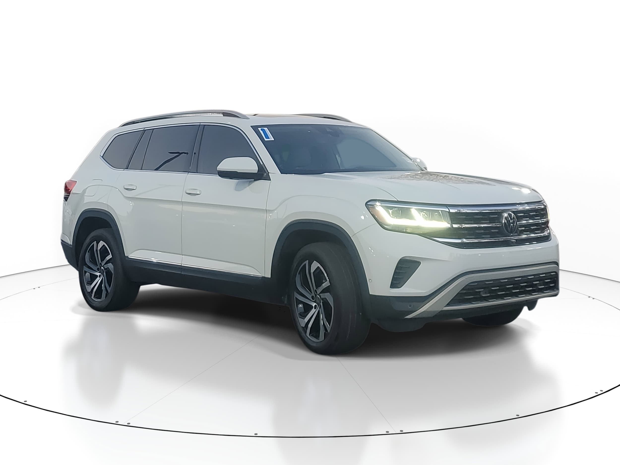 2021 Volkswagen Atlas SEL Premium's photo