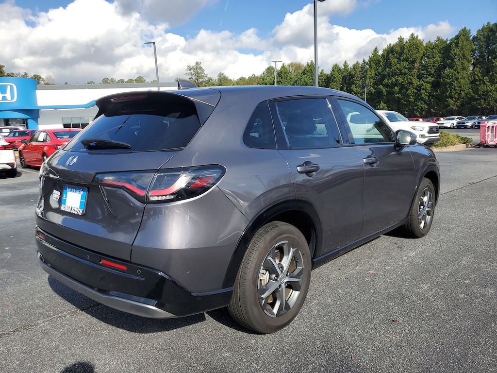2025 Honda HR-V EX-L photo 4