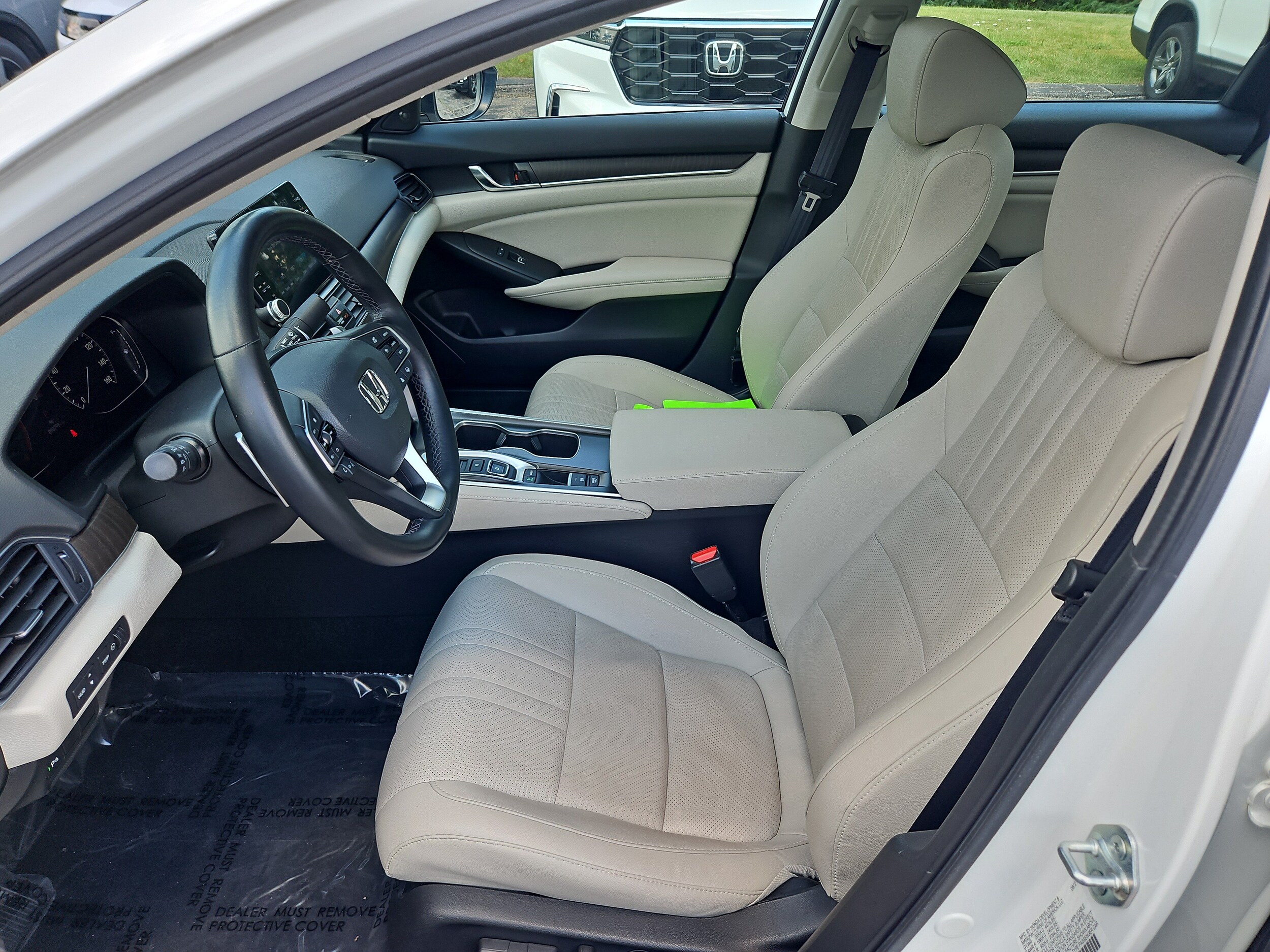 2021 Honda Accord Touring - Photo 16