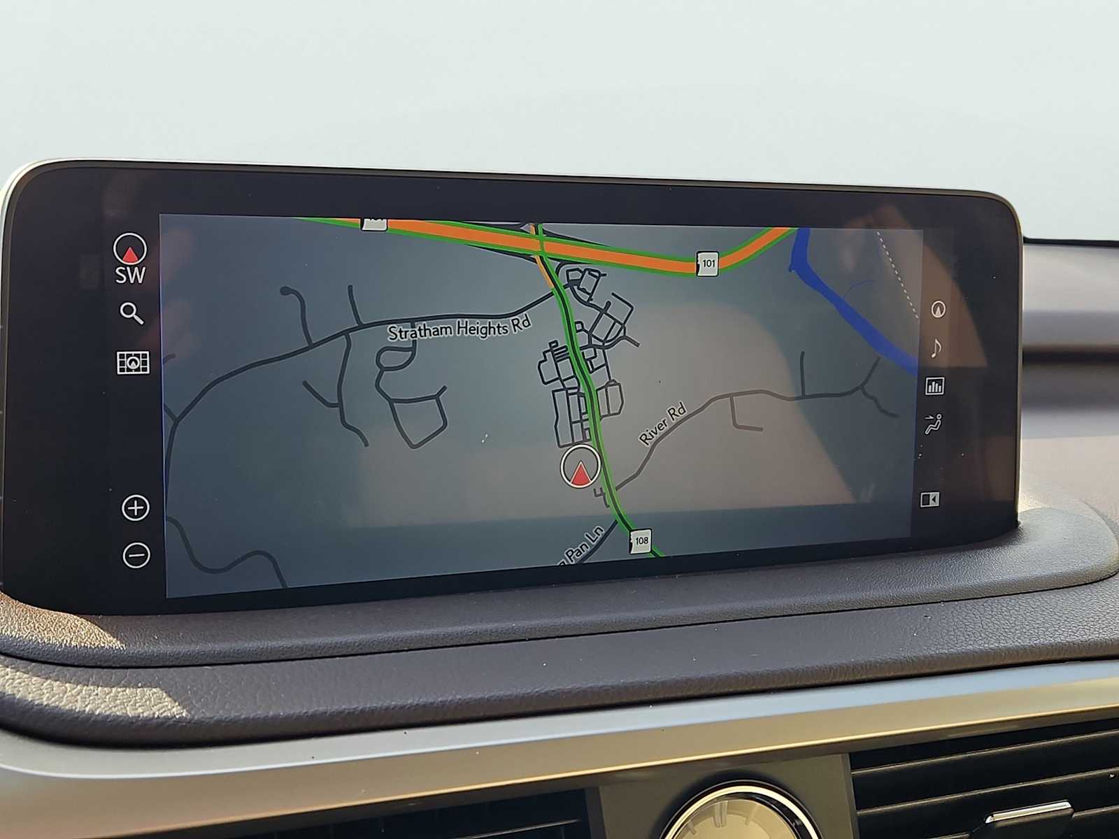 2020 Lexus RX 350 - Photo 10