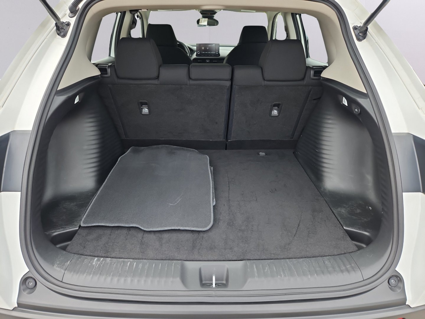 2023 Honda HR-V LX - Photo 28