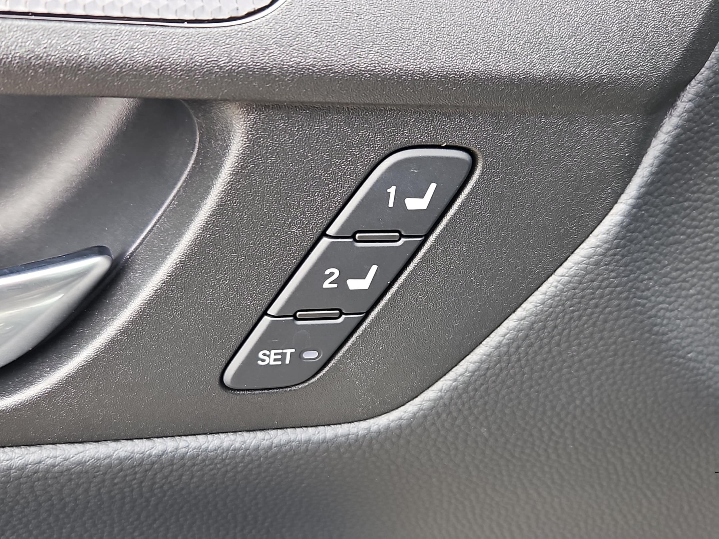 2025 Honda CR-V Sport-L - Photo 12