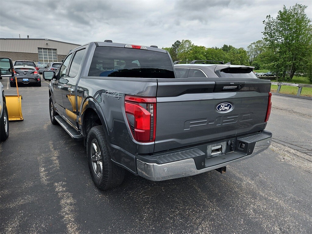 2024 Ford F-150 XLT photo 4