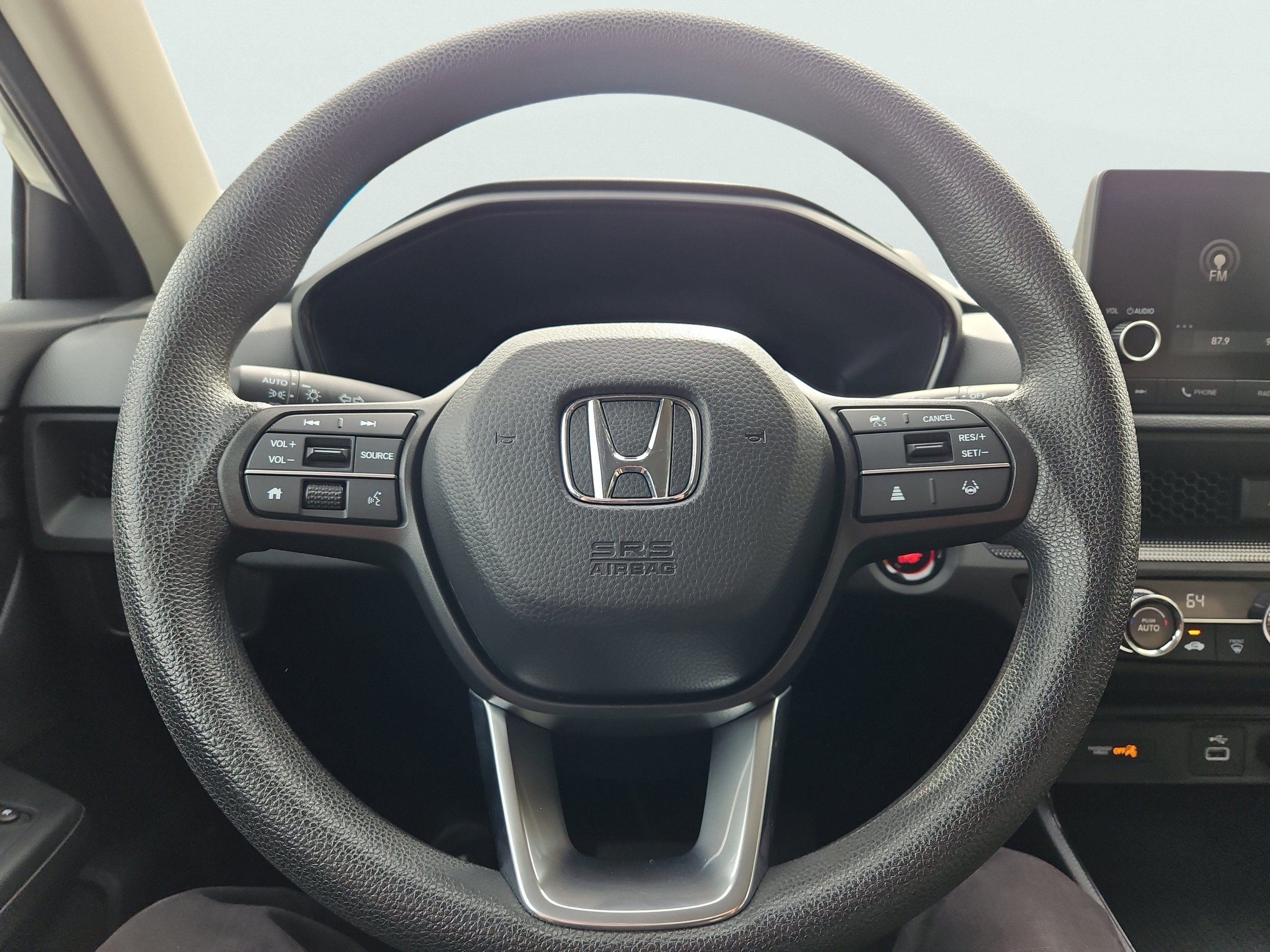 2025 Honda CR-V LX - Photo 17