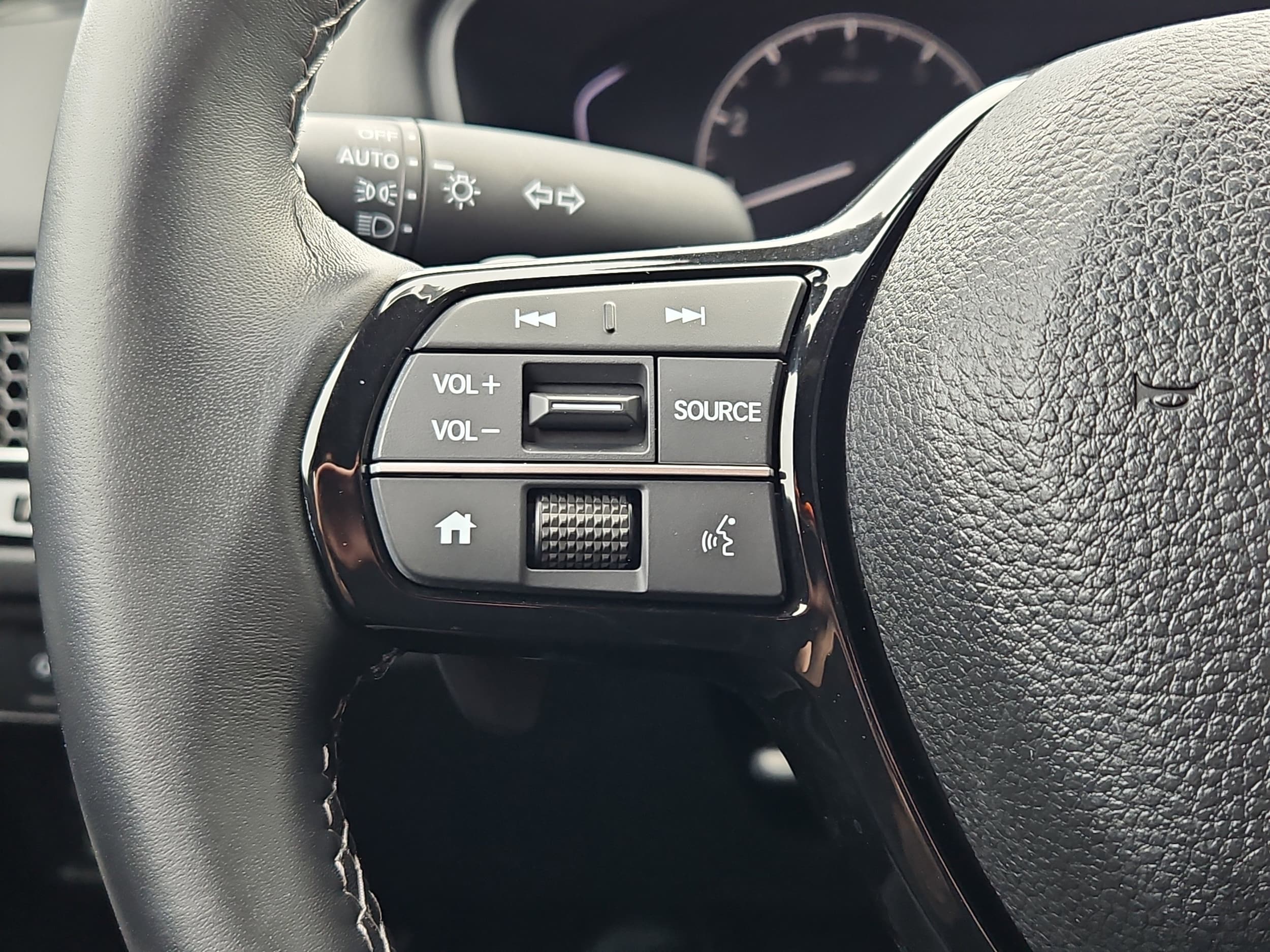 2024 Honda Civic Sport - Photo 16