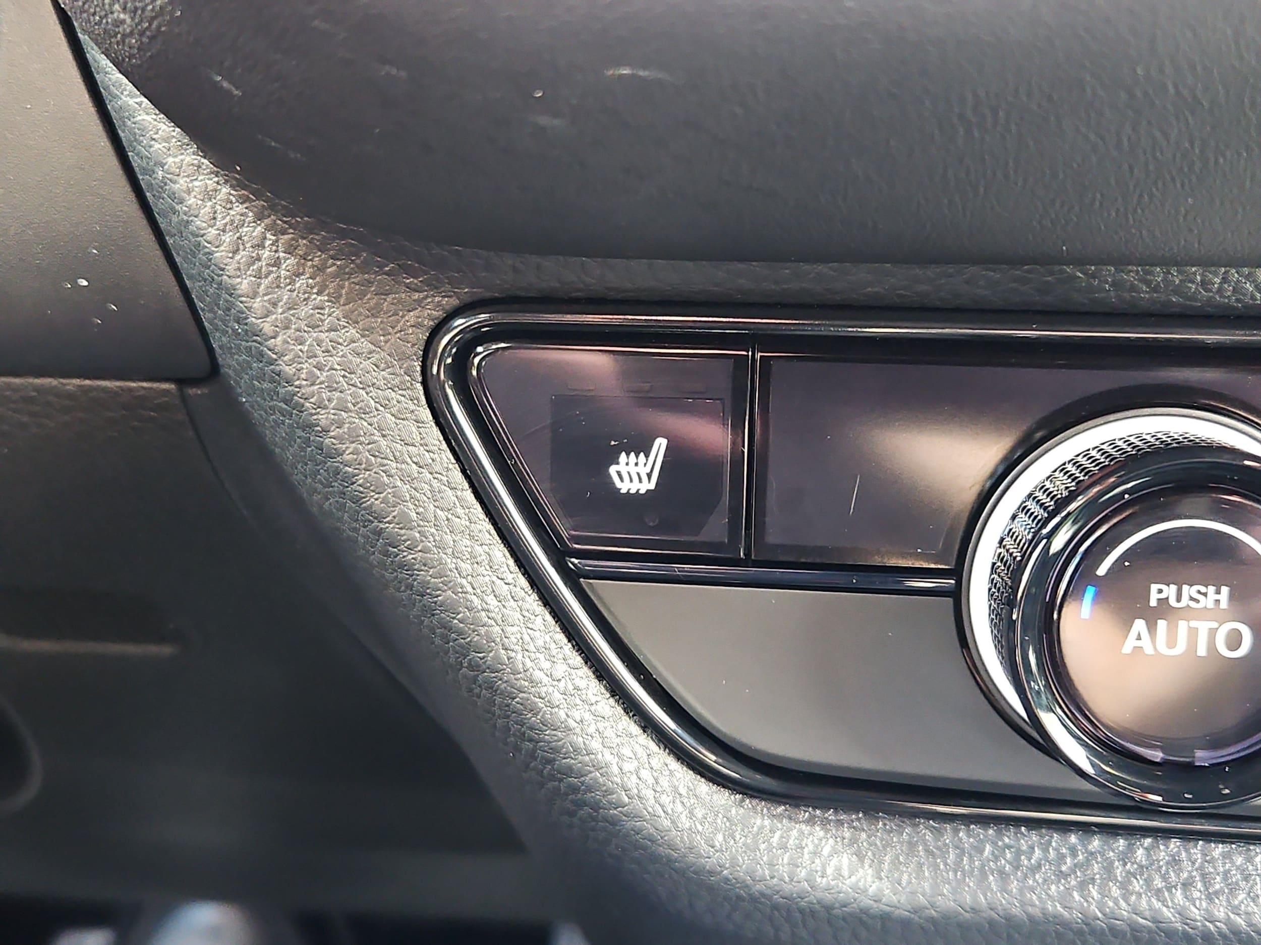 2025 Honda HR-V Sport - Photo 11
