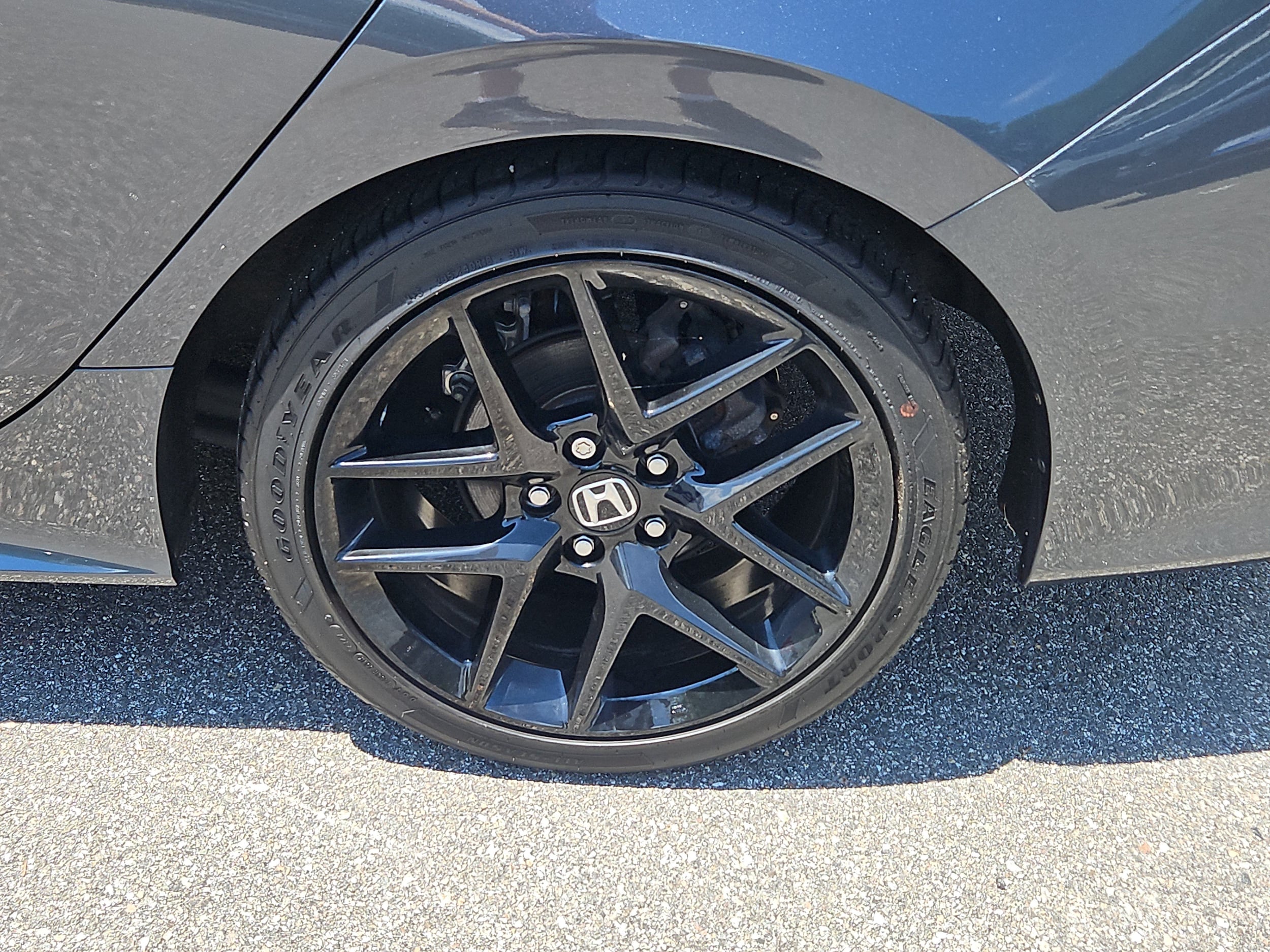 2023 Honda Civic Sport - Photo 3