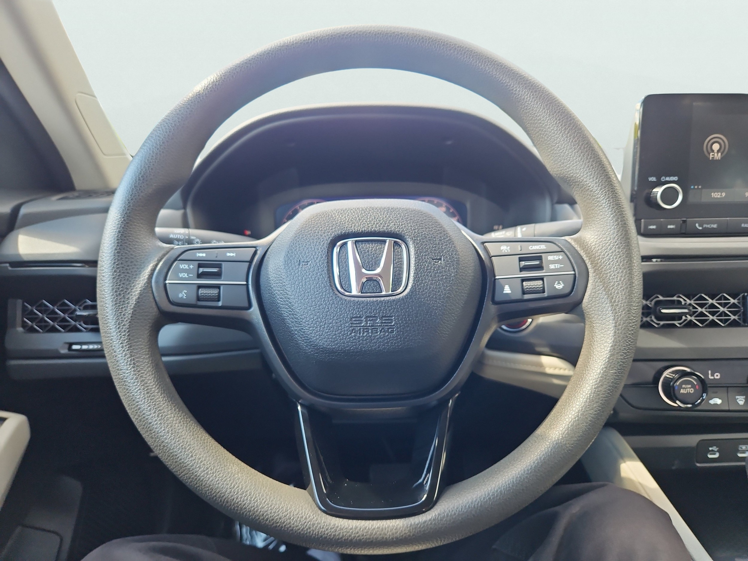 2024 Honda Accord LX - Photo 17