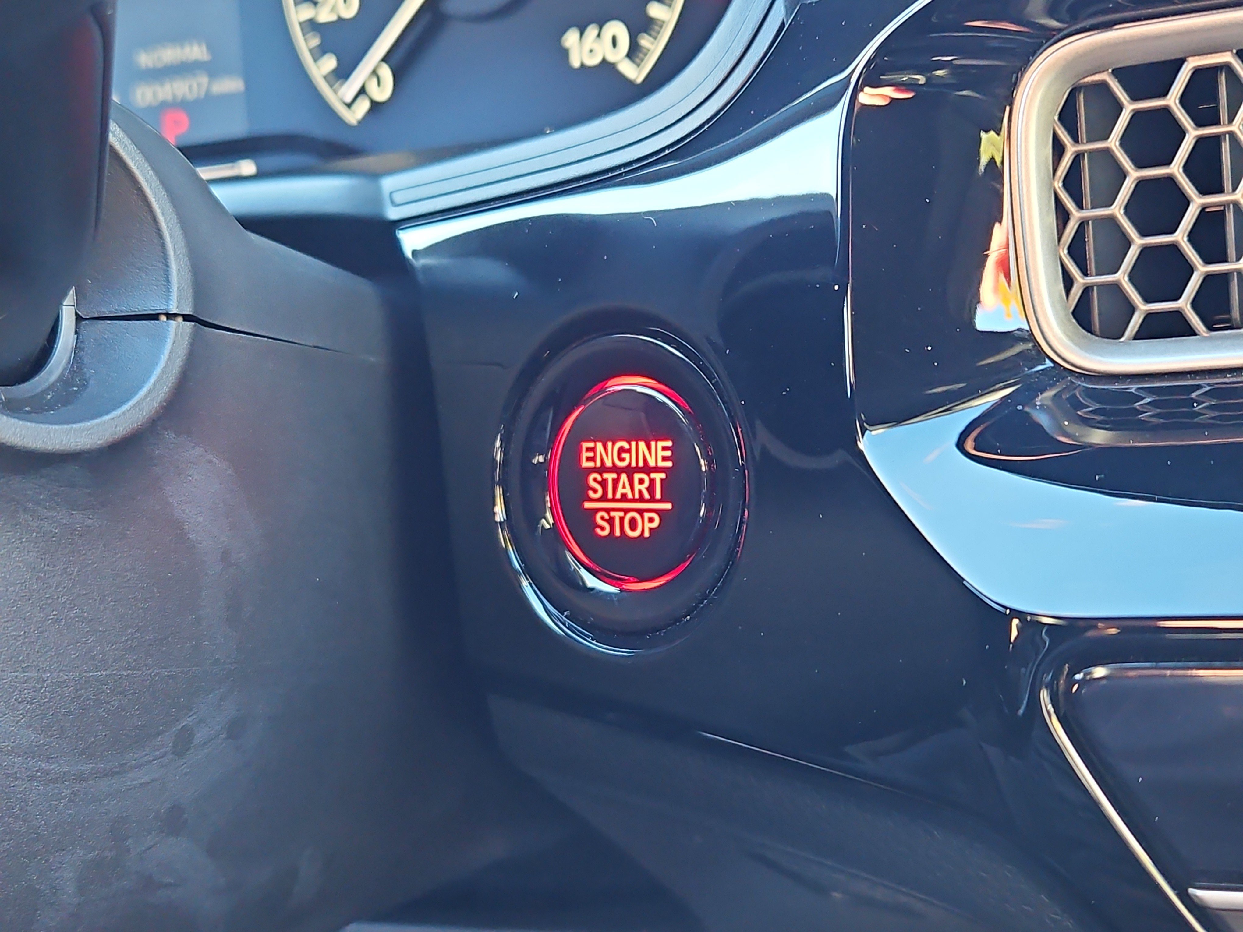 2025 Honda Civic Hatchback Sport - Photo 11