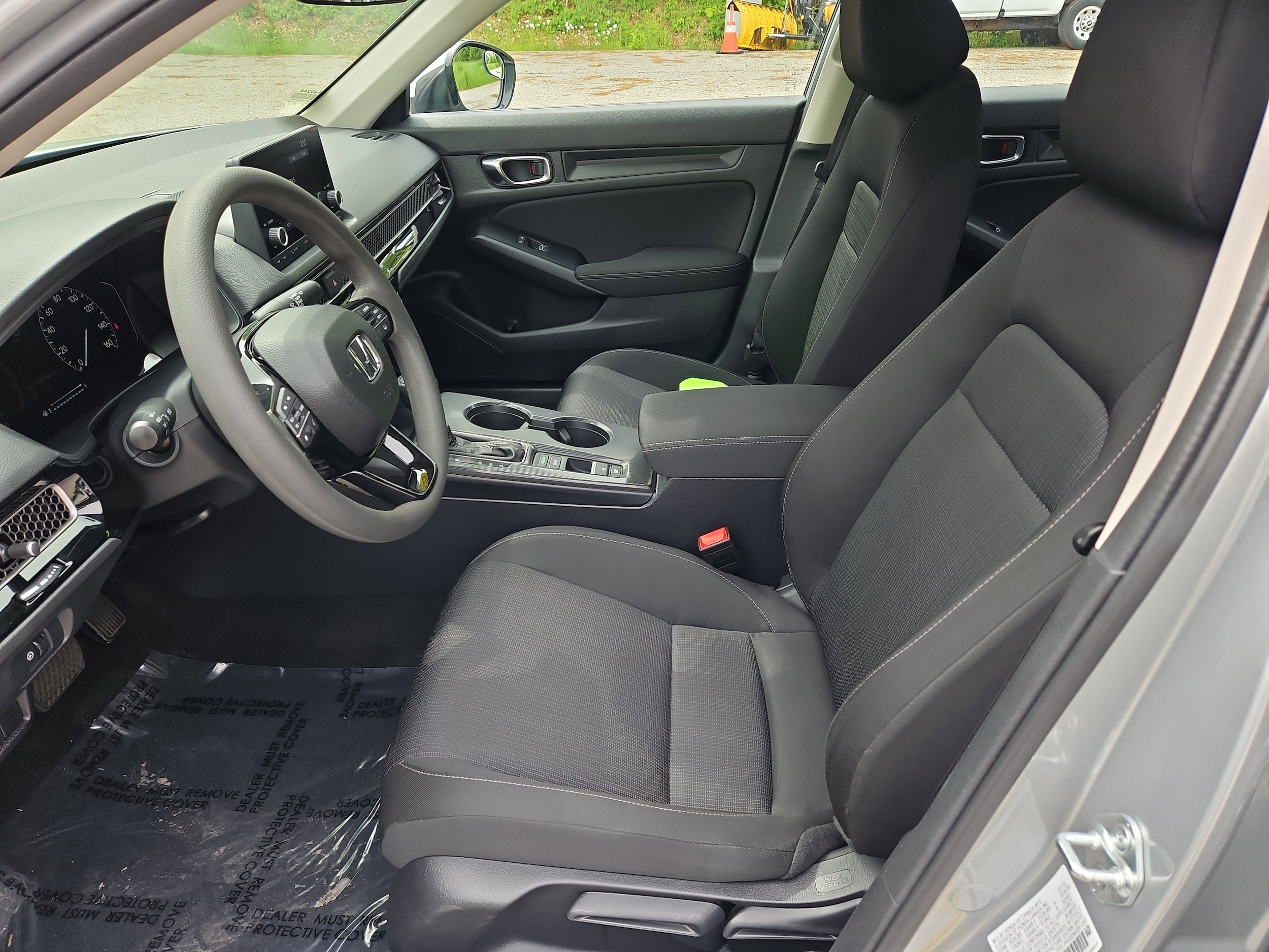 2025 Honda Civic LX - Photo 13