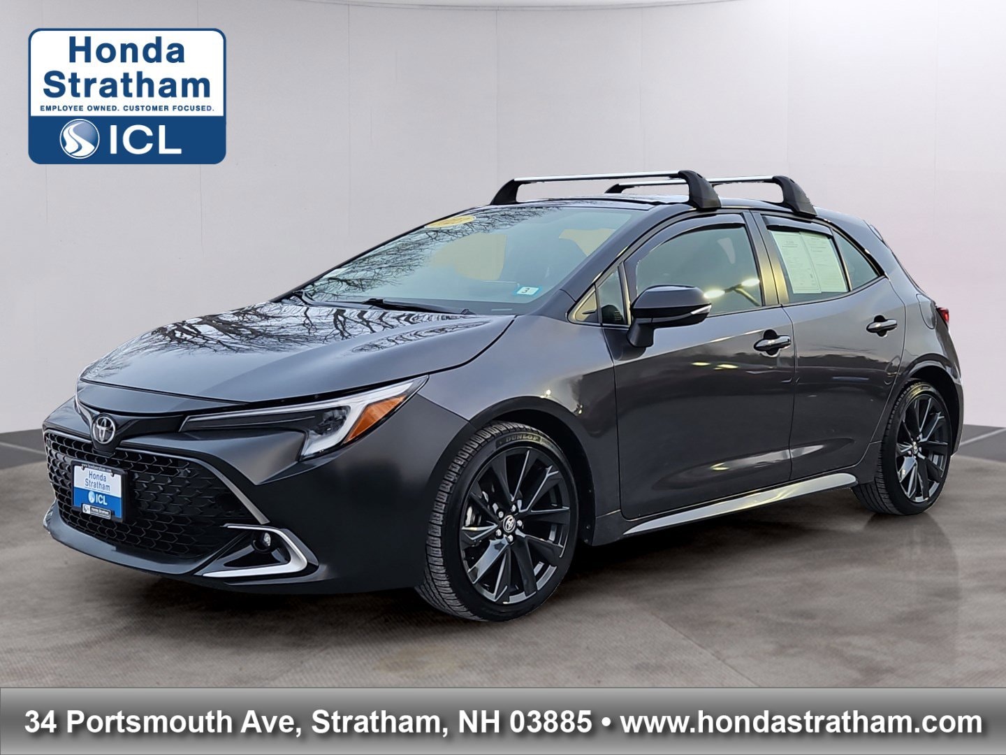 2023 Toyota Corolla Hatchback XSE's photo