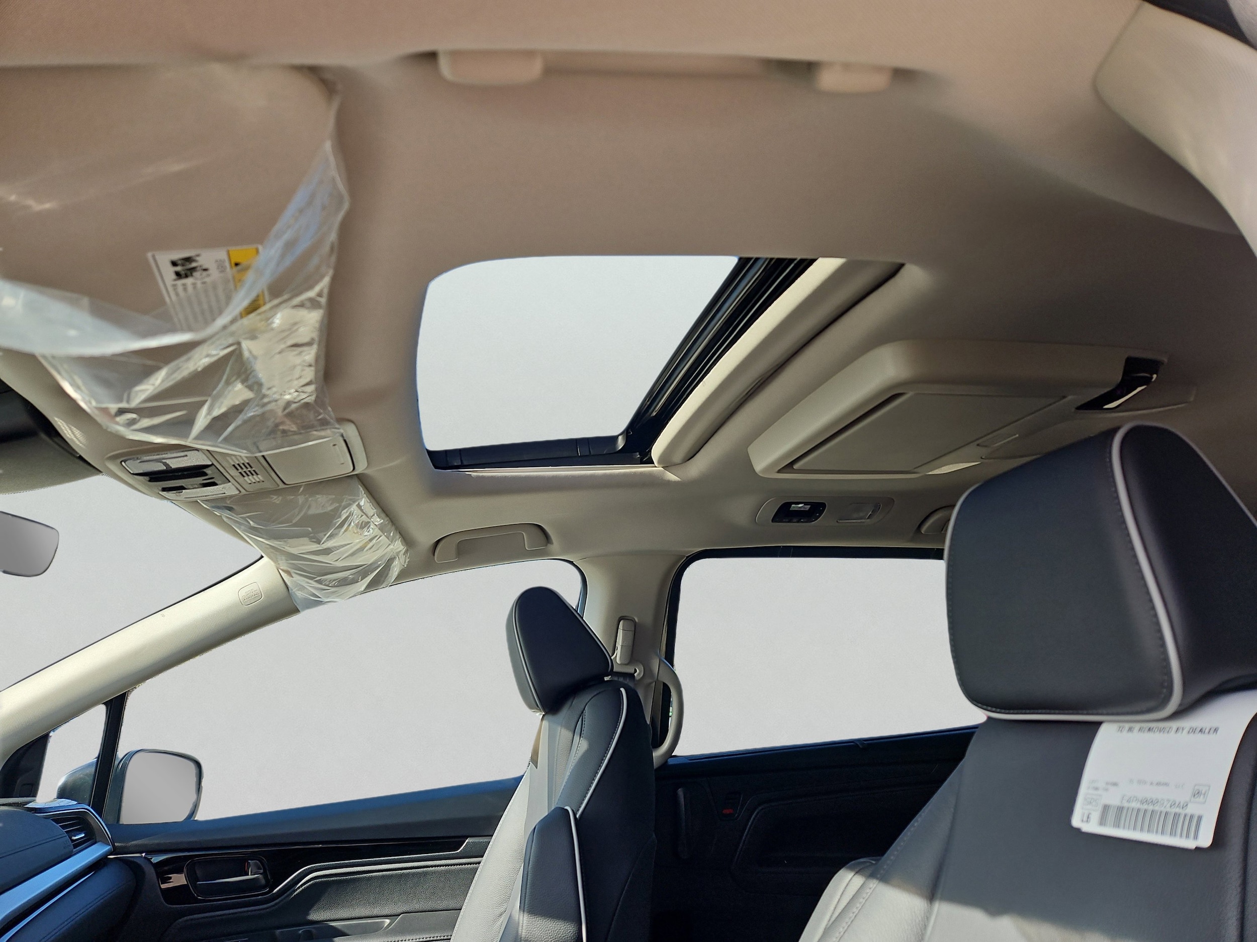 2026 Honda Odyssey Touring - Photo 10