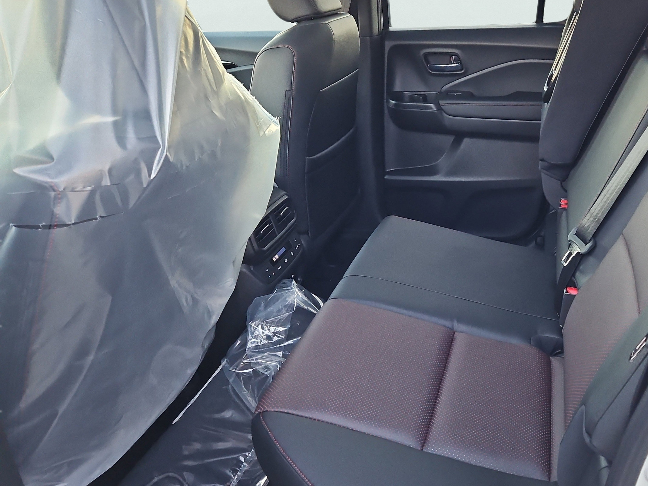 2026 Honda Ridgeline Black Edition - Photo 22