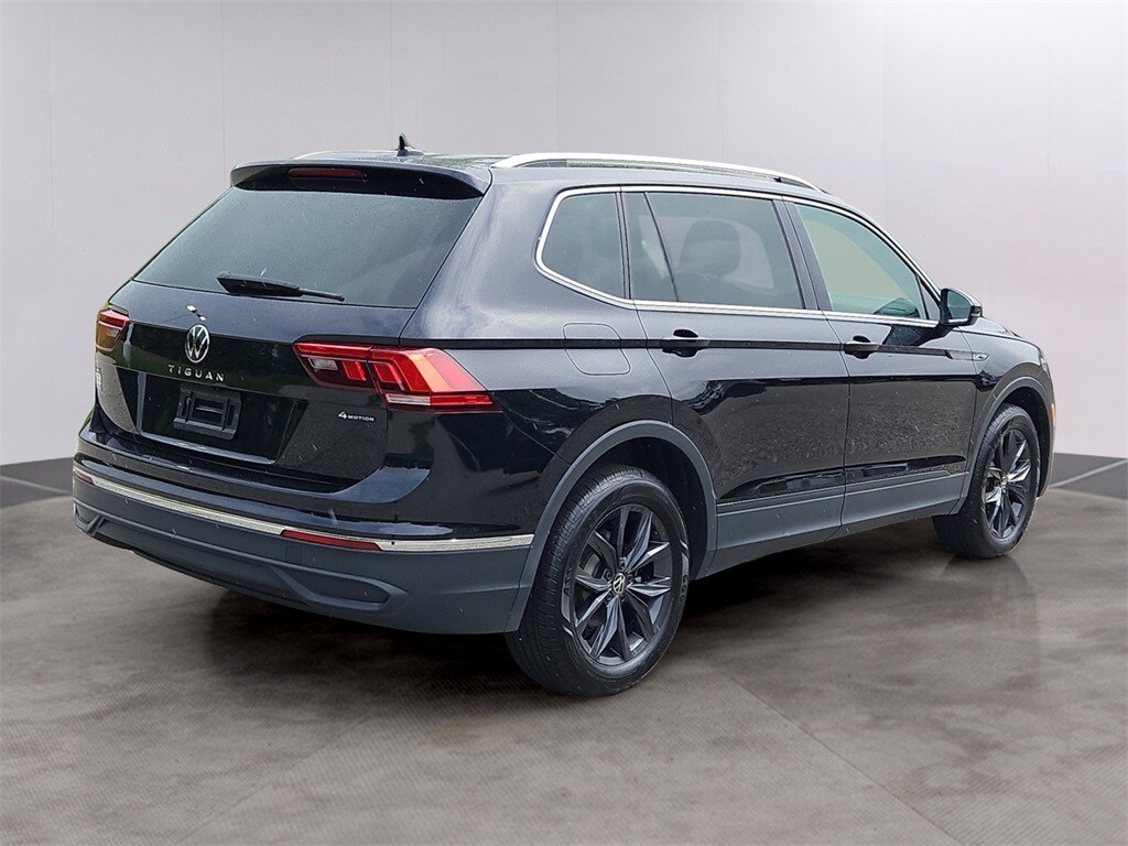 2024 Volkswagen Tiguan SE Wolfsburg Edition photo 4