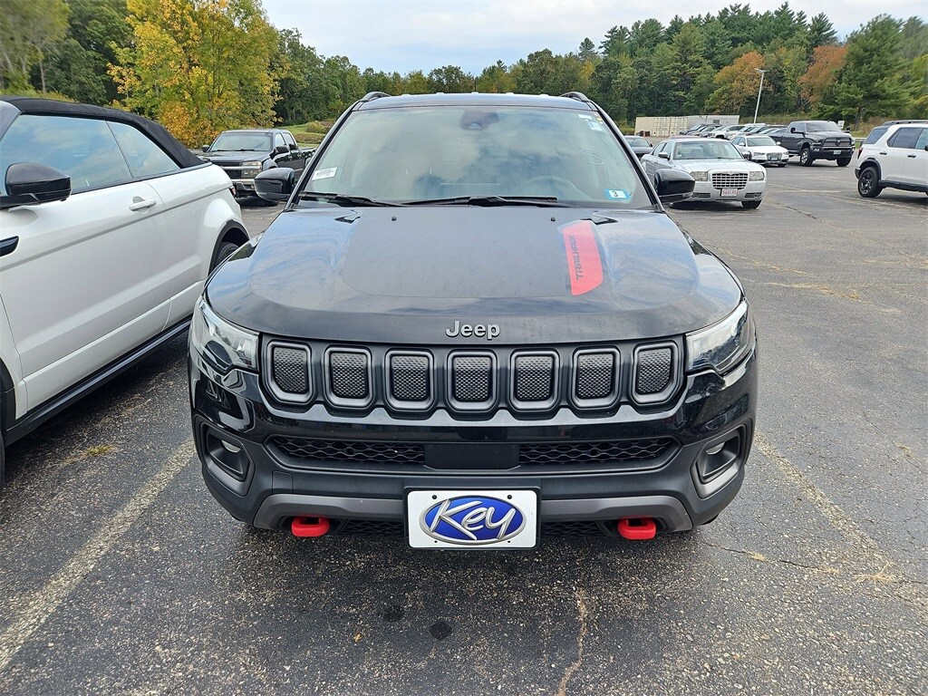 2022 Jeep Compass Trailhawk photo 2