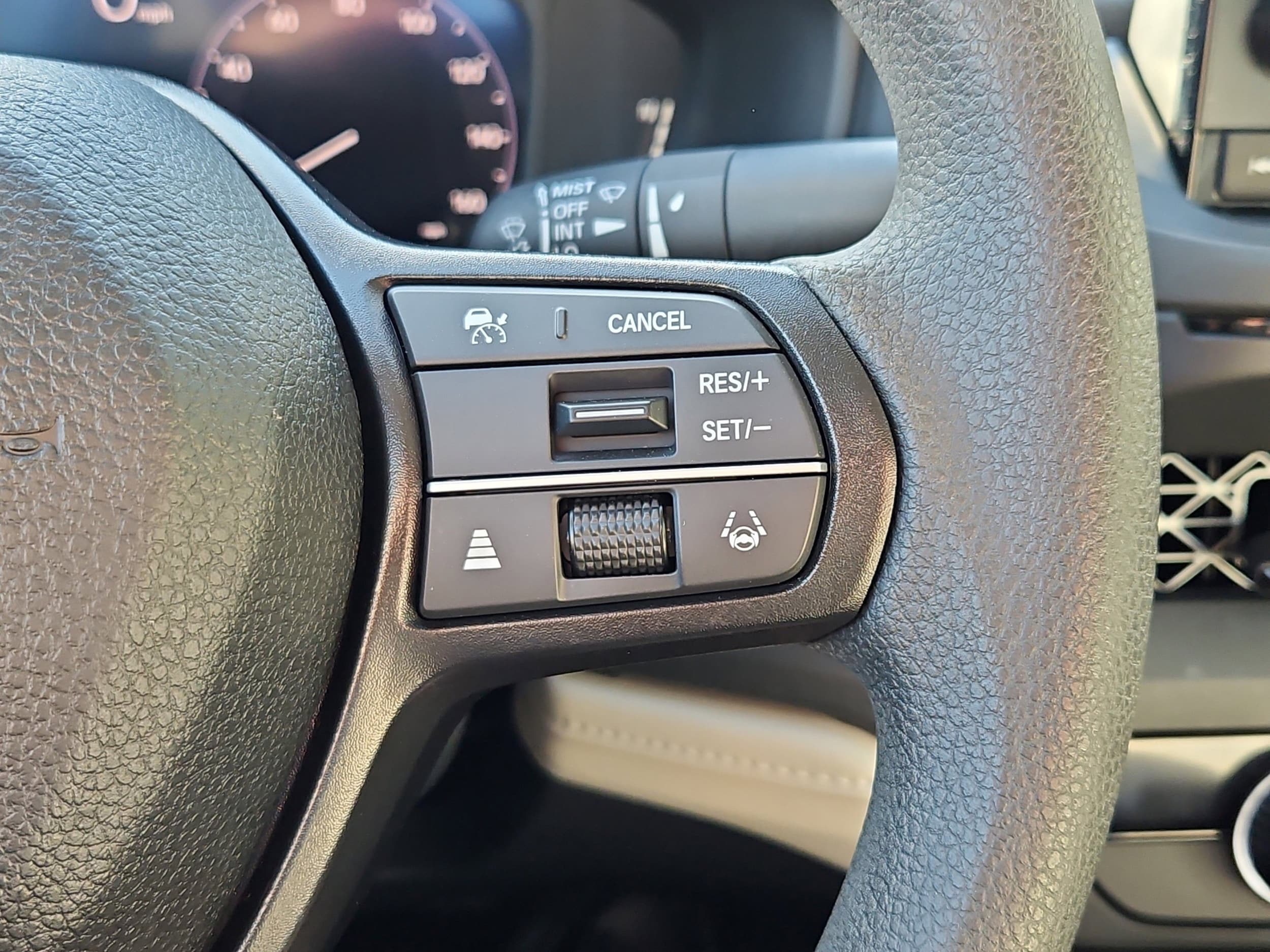 2025 Honda Accord LX - Photo 14