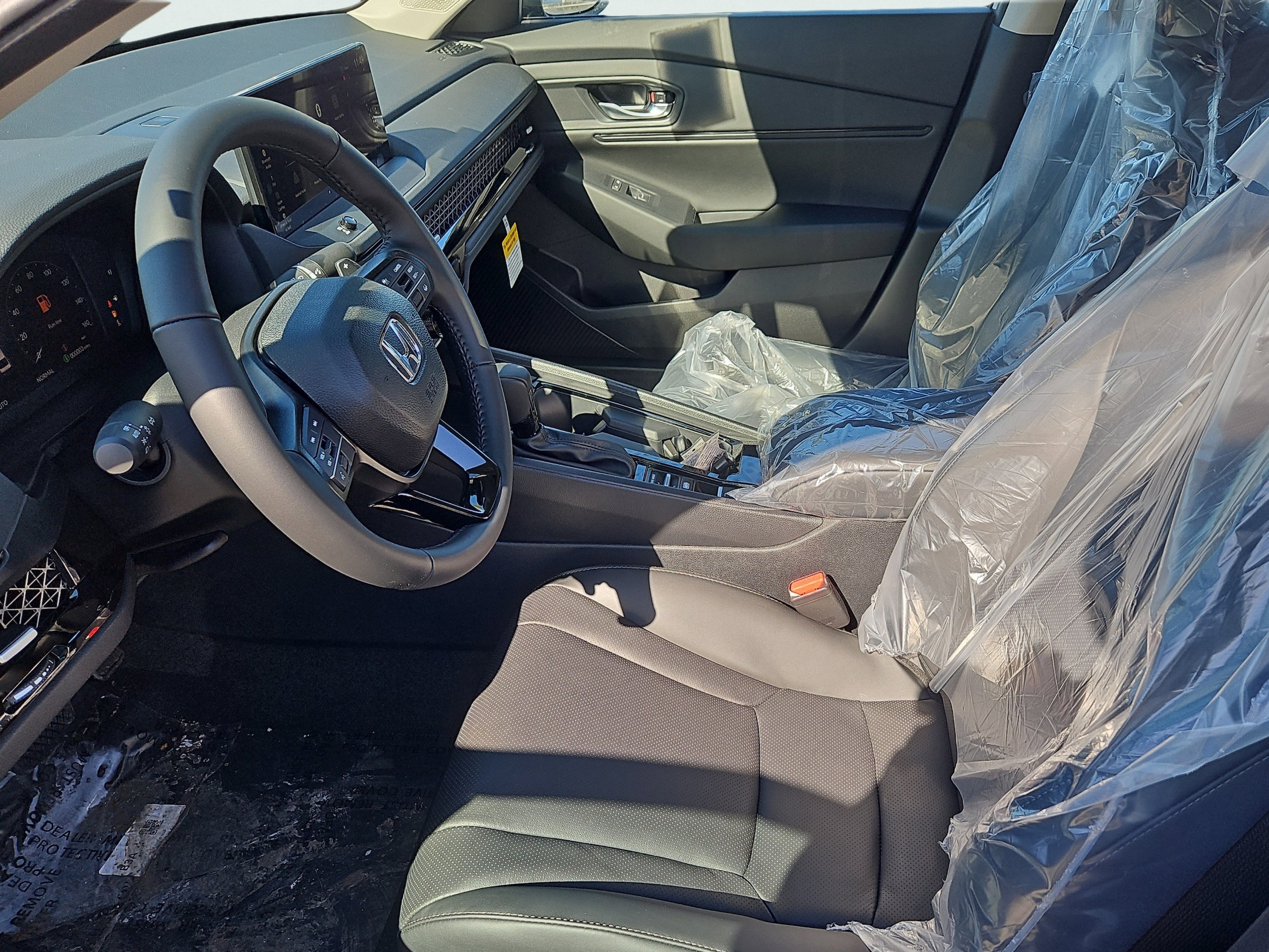 2026 Honda Accord Hybrid EX-L - Photo 16