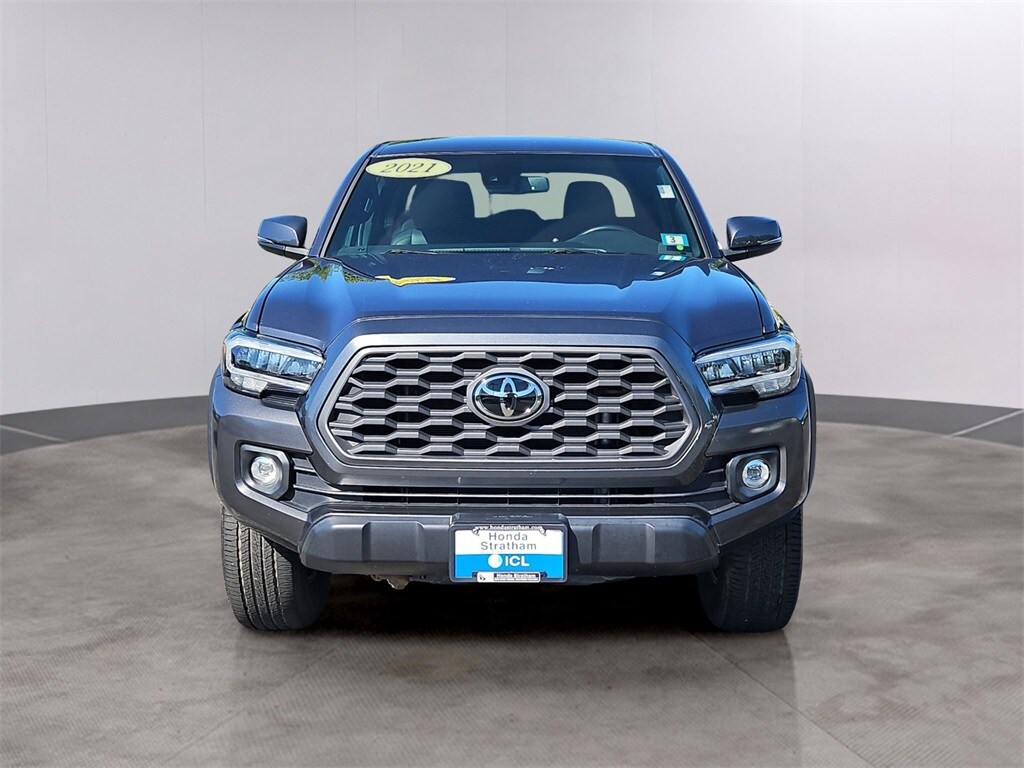 2021 Toyota Tacoma TRD Double Cab V6 photo 2