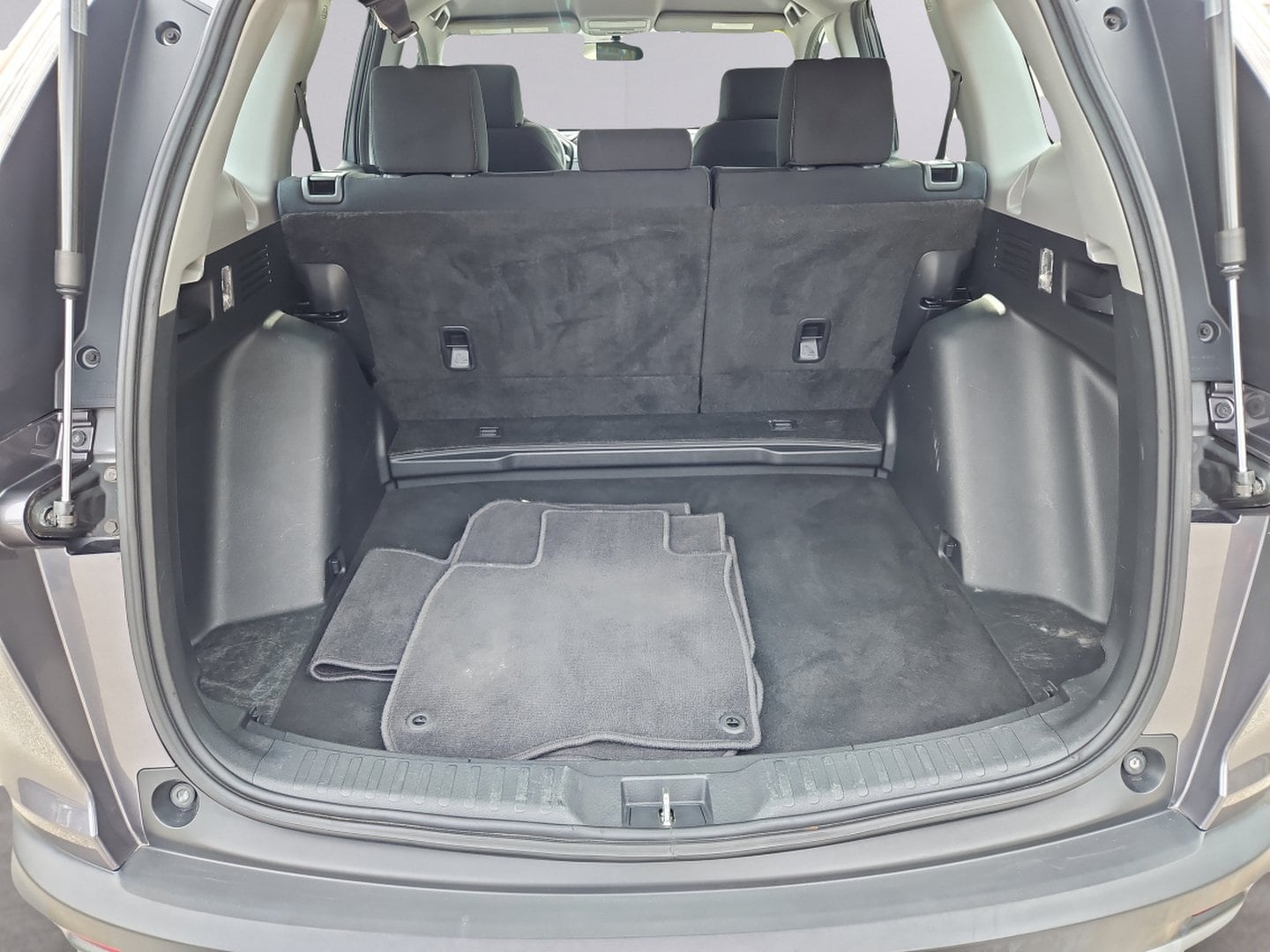 2018 Honda CR-V LX - Photo 27