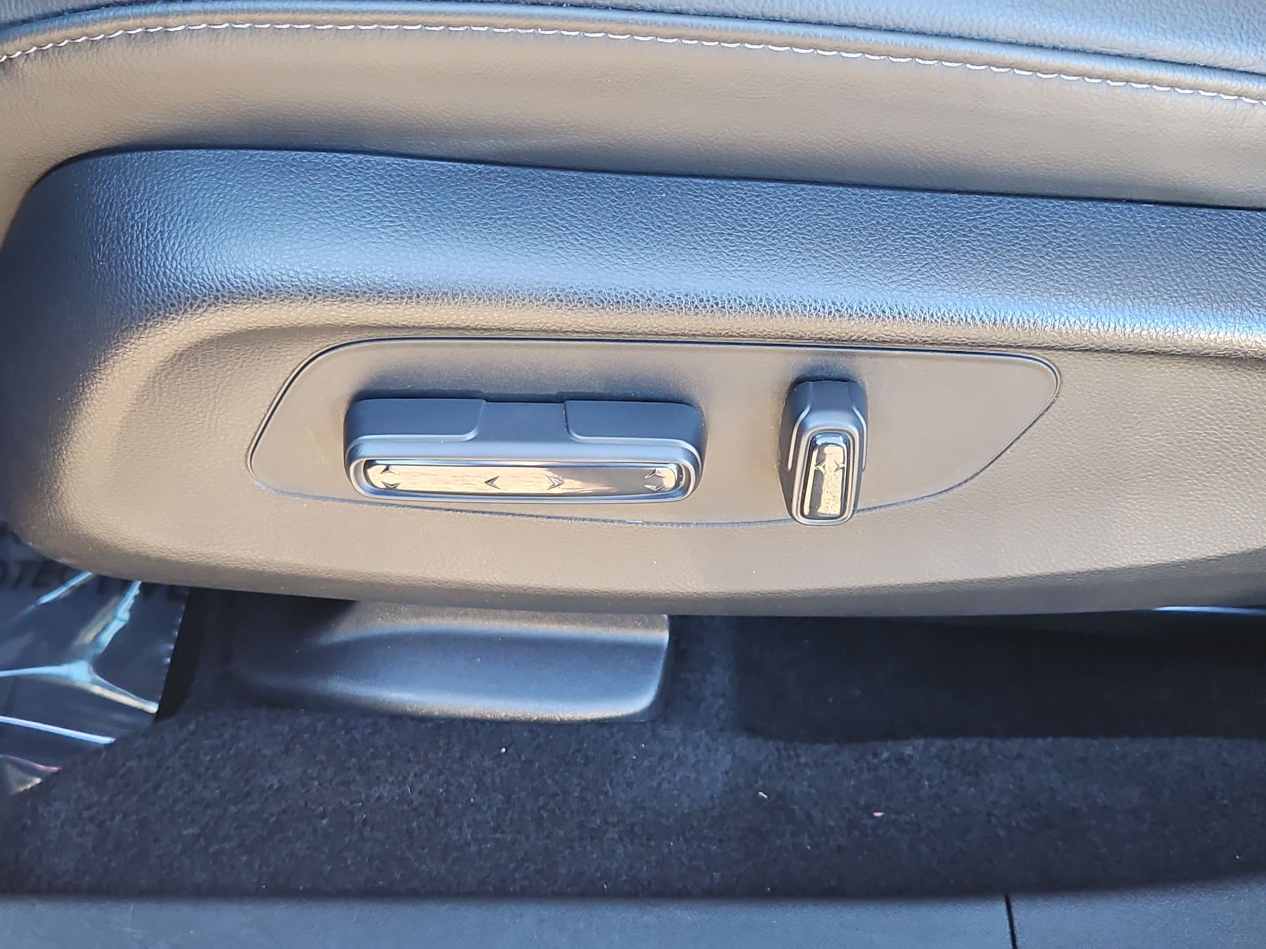2024 Honda HR-V EX-L - Photo 13