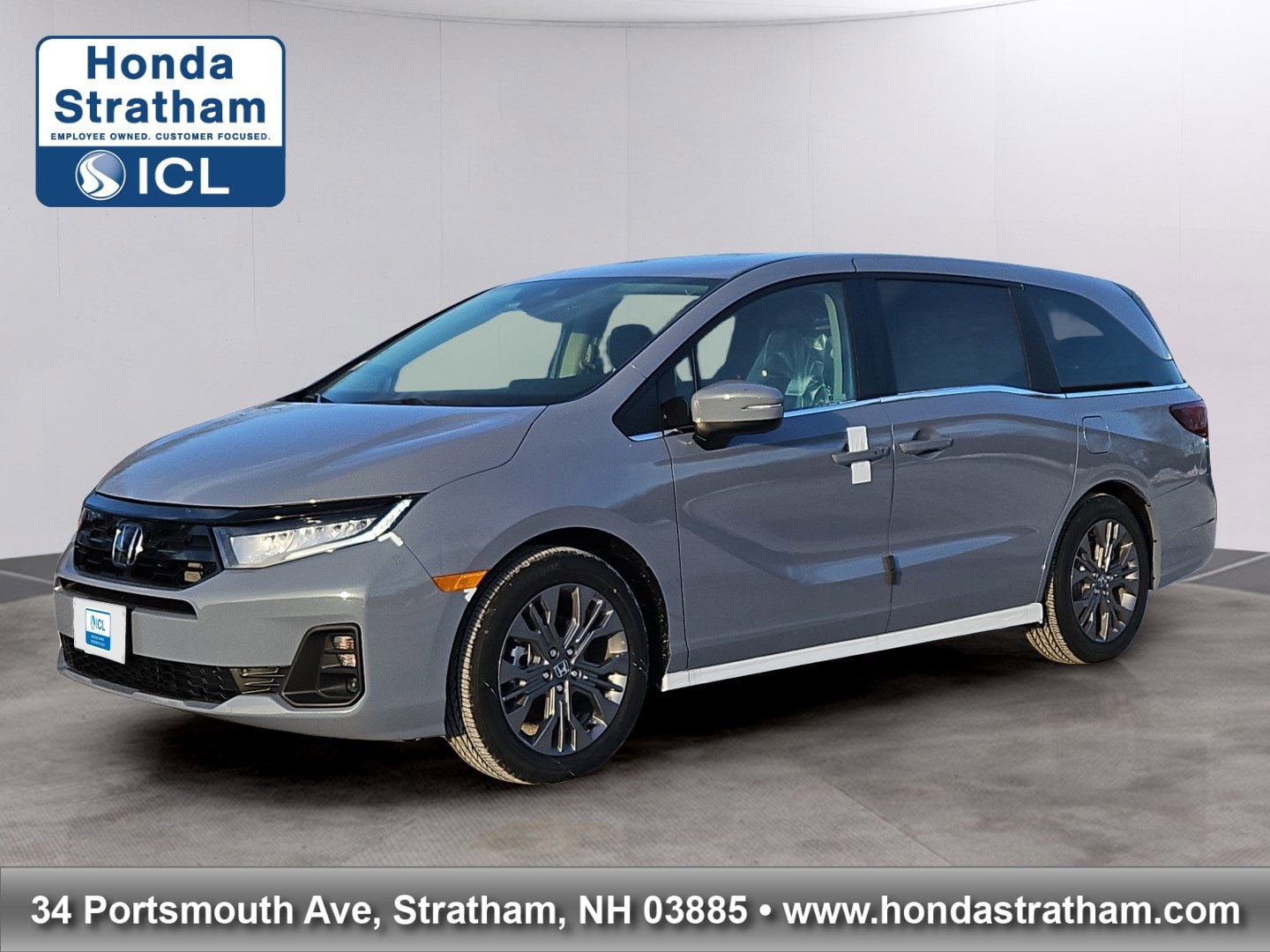 2026 Honda Odyssey Touring's photo