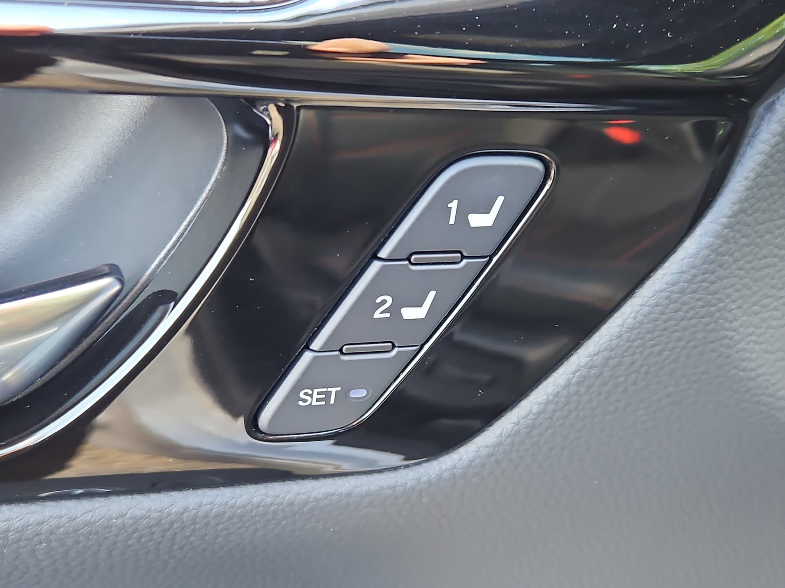 2025 Honda CR-V Sport Touring - Photo 14
